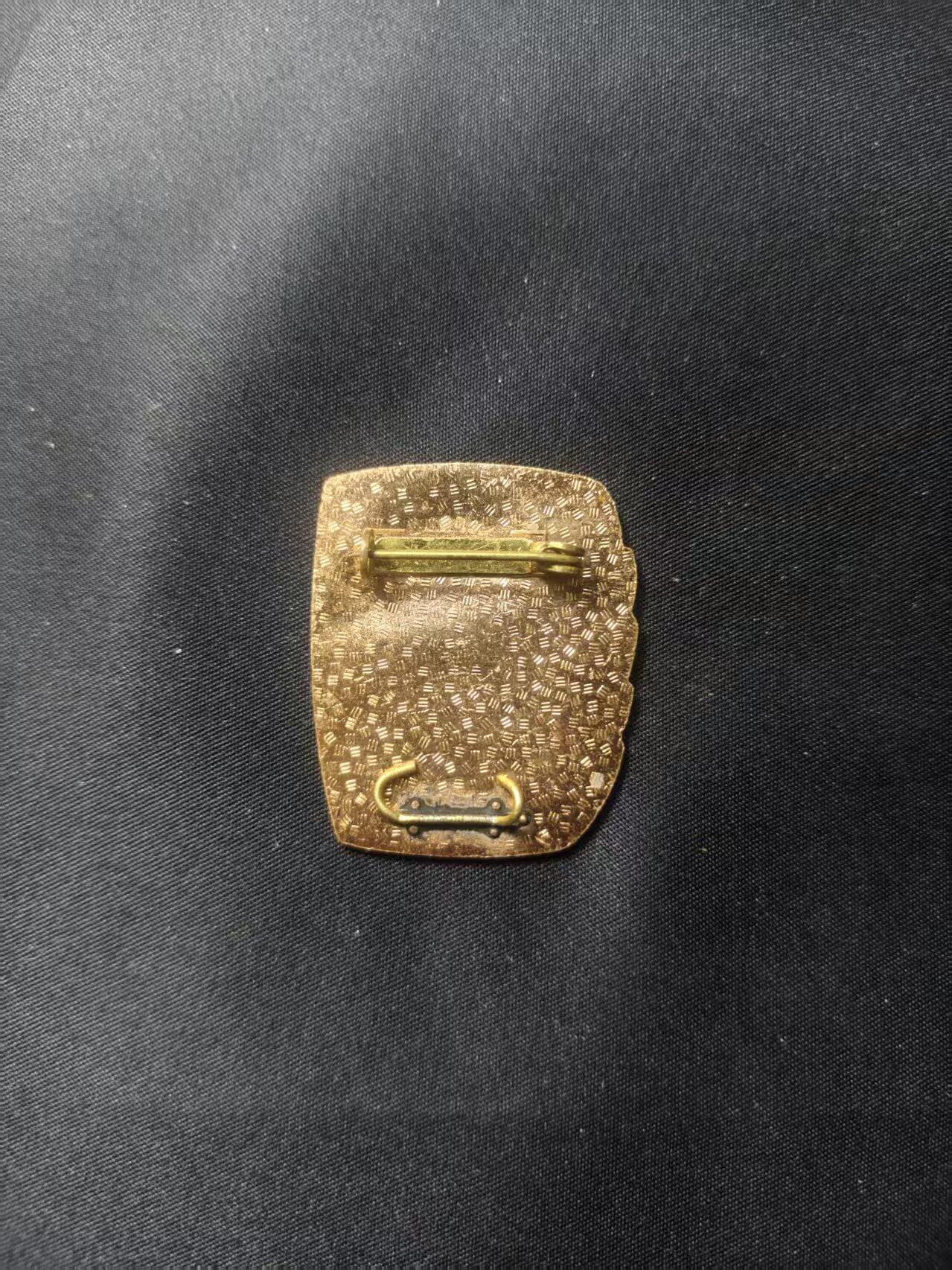 云宸嘉赏-勋臻文献佳藏优品精选场次（低佣 转发佣金红包） 民主德国人民军优秀士兵证章 铜制美品 