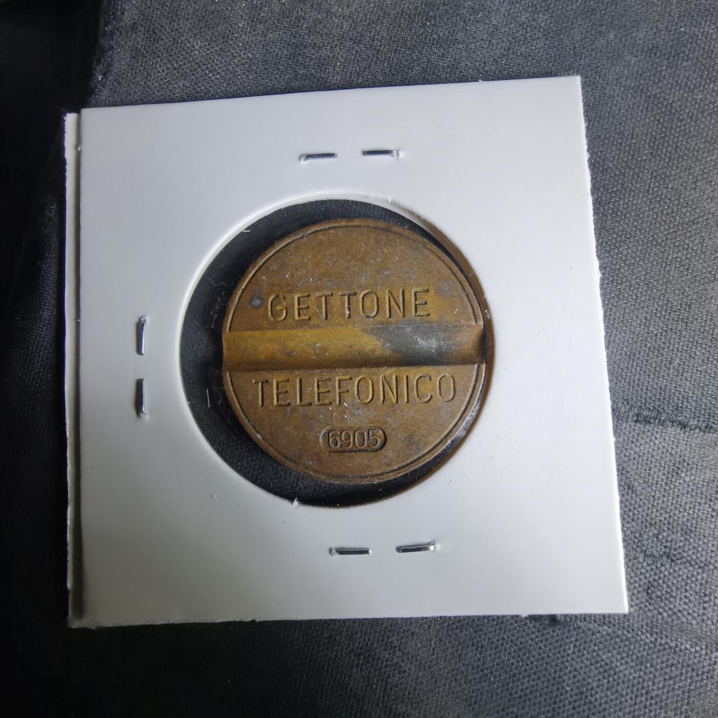 沼泽如烟--第1037场 电话代币