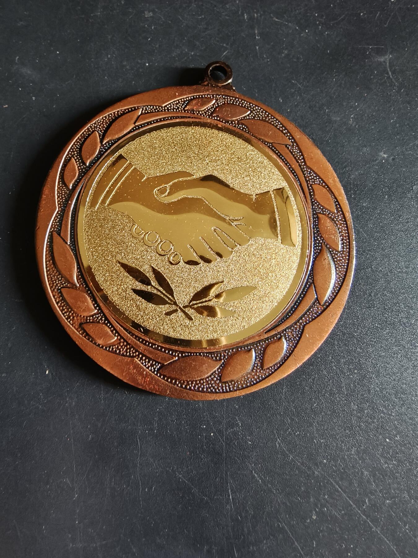 老王徽章第190期 法国奖牌     原盒      直径68mm     重量97.3g