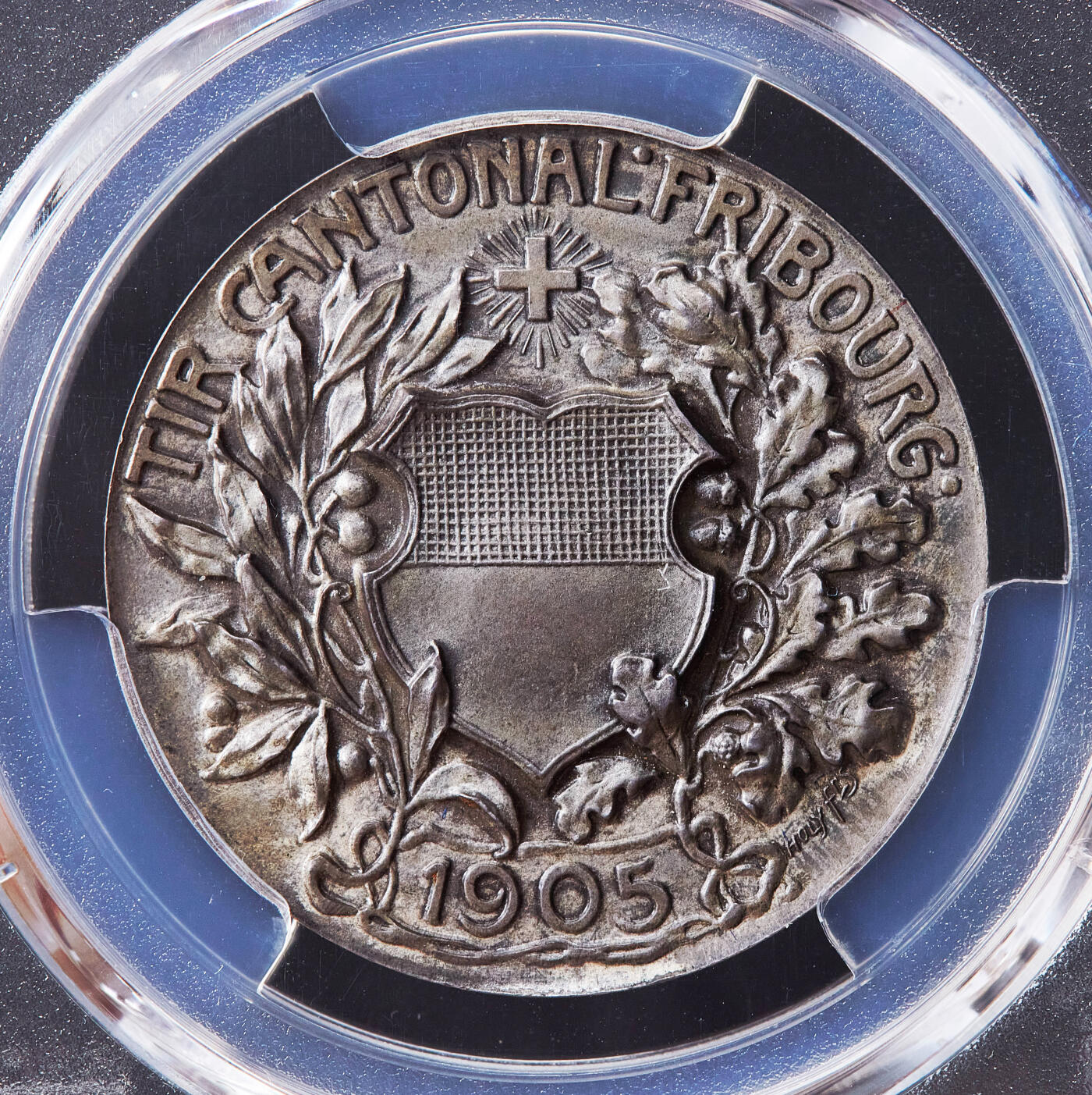 【俄甄集藏】2026年(050)04-01星期三 晚 19:30 全场包邮 瑞士1905年纪念弗里堡射击节银章，PCGS SP65，雕刻家乔治·汉茨作品，胜利女神与城市风光设计精美，原味老包浆，季军