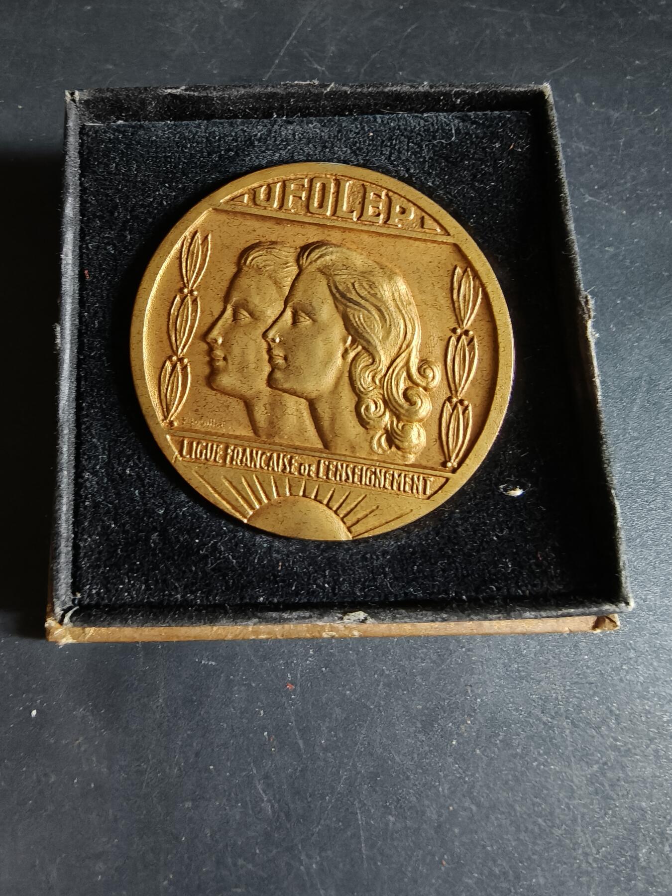 老王徽章第190期