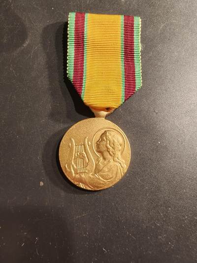 老王徽章第190期 - 法国马恩省金级音乐联合会纪念章