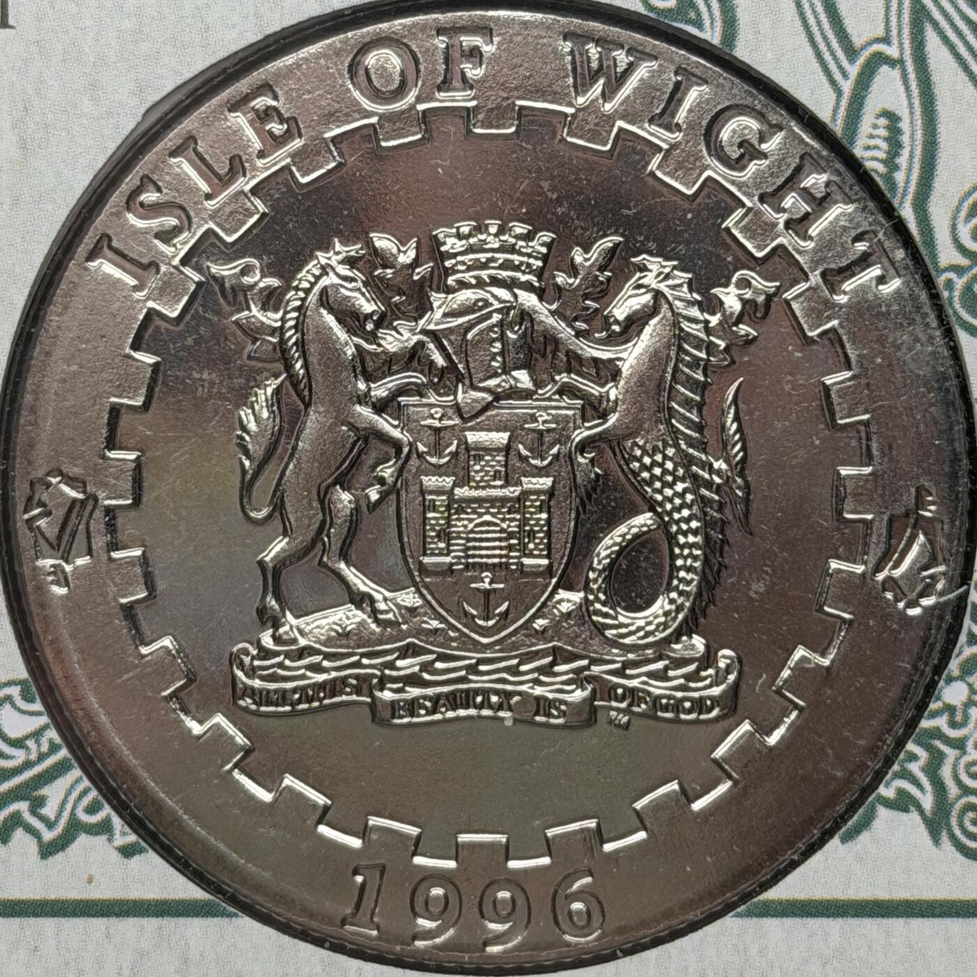 ＜星葵🌻钱币社＞第72期·东奔西走的硬币·3月31日发货 〈邮币封·签名版·无面值版本〉怀特岛1996年维多利亚·奥斯本楼3欧元克朗型纪念币