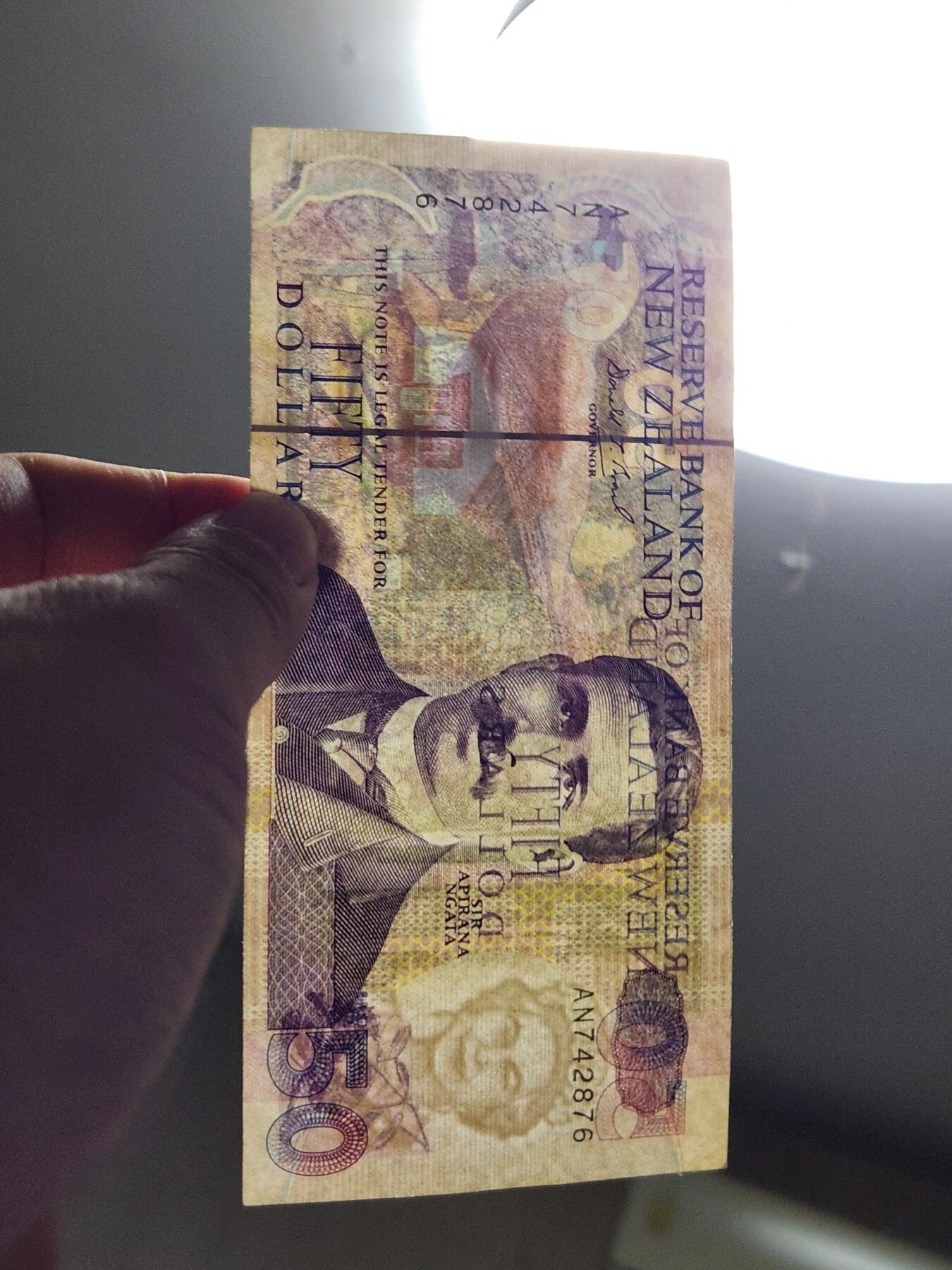 3月28号晚上8点 外国纸币自动截拍第47场 新西兰极美品