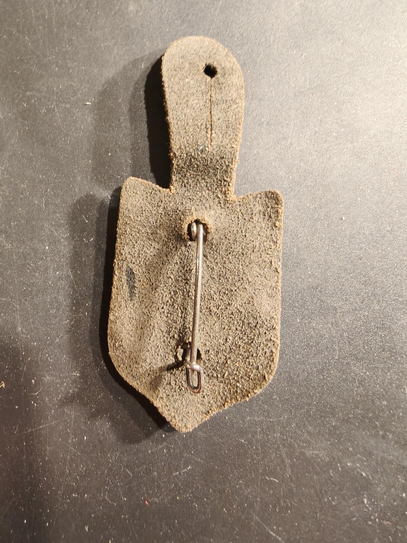 老王徽章第190期 法国陆军第129步兵团特种兵训练中心证章