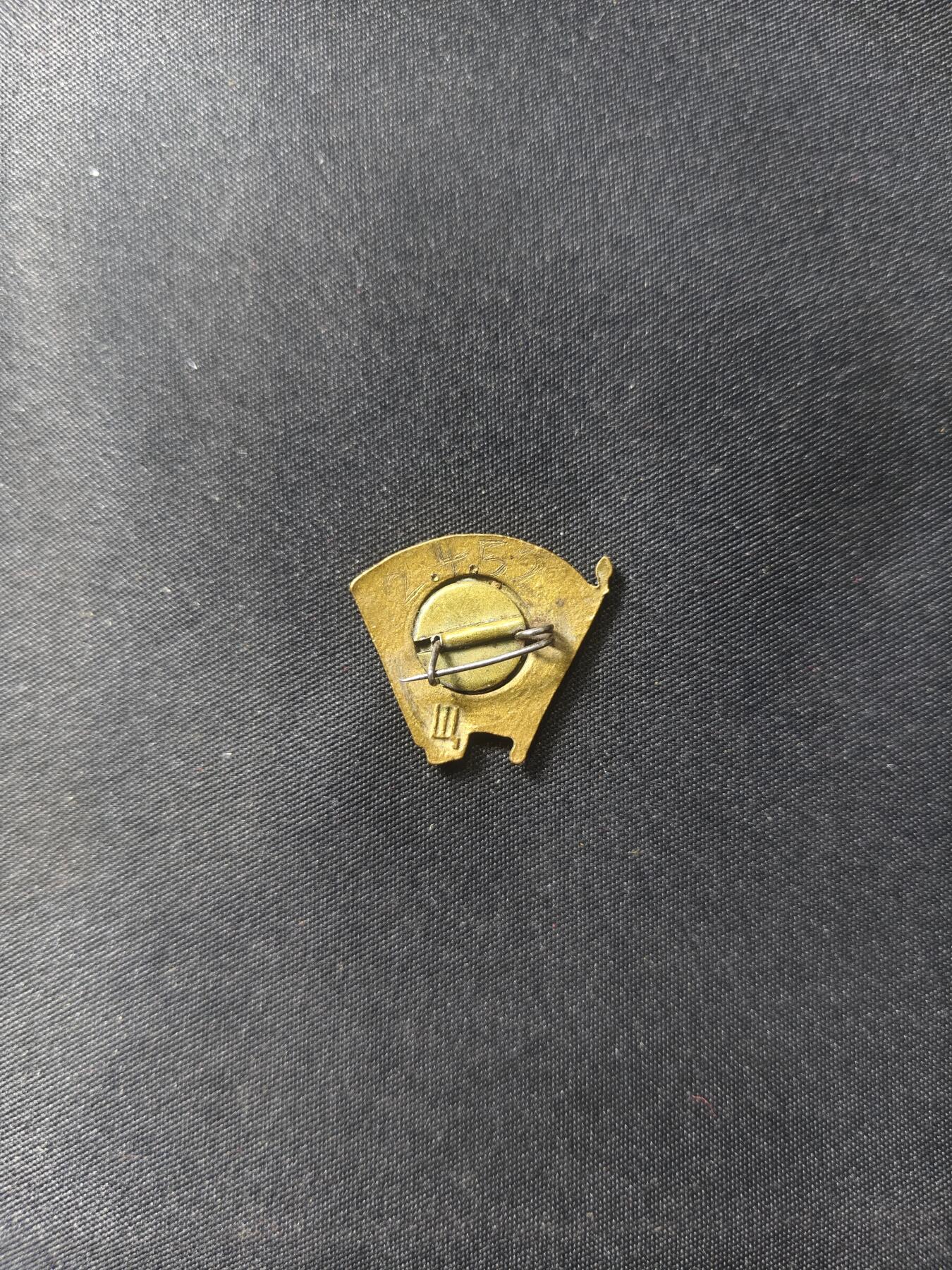 云宸嘉赏-勋臻文献佳藏优品精选场次（低佣 转发佣金红包）