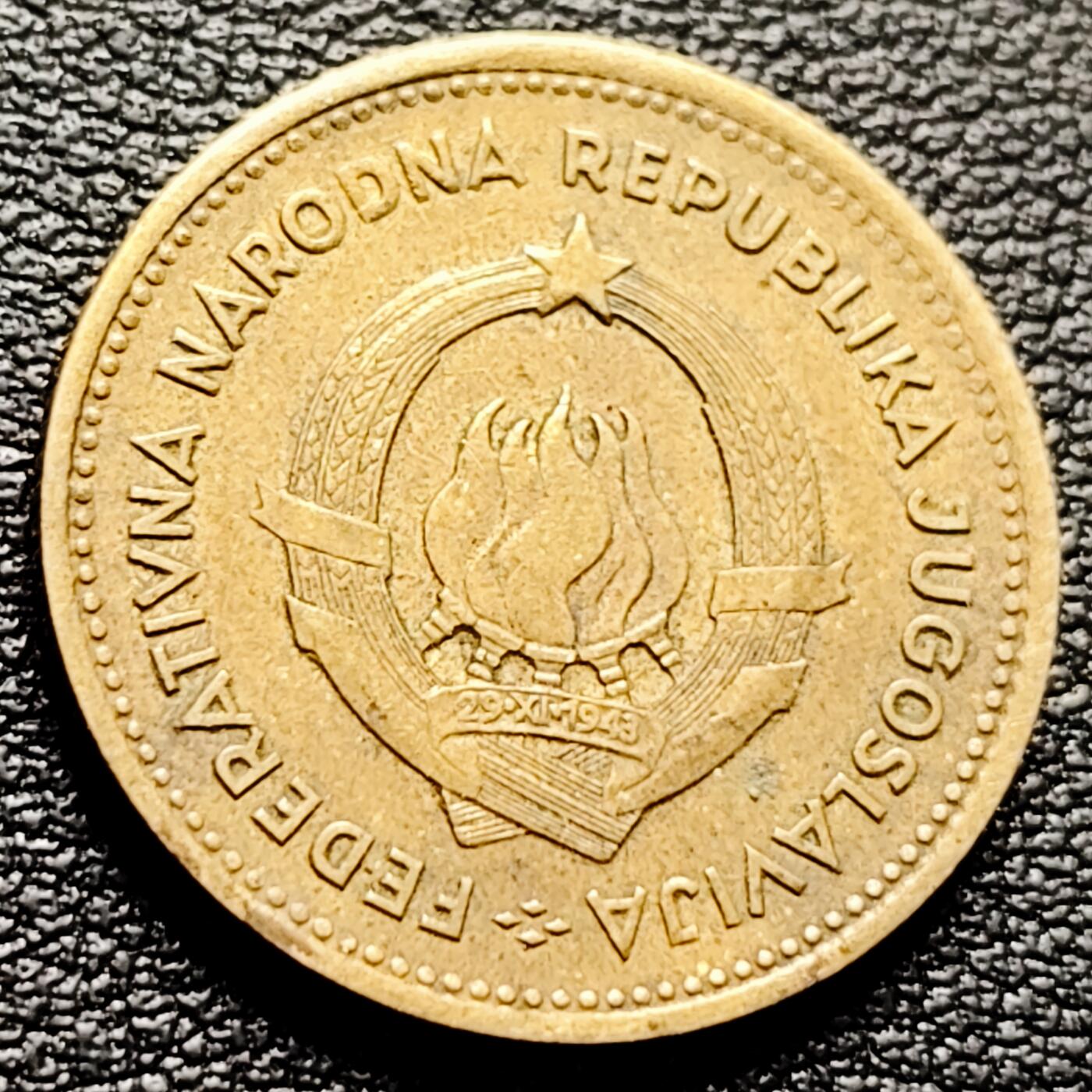 泉币菌-第217场-拍品多 请提前出价 。