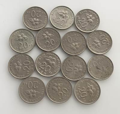 外国优质老铜币银币苏联纪念章，每周六晚九点倒数截拍，满百包邮可寄存，持续收拍 - 马来西亚20分14枚