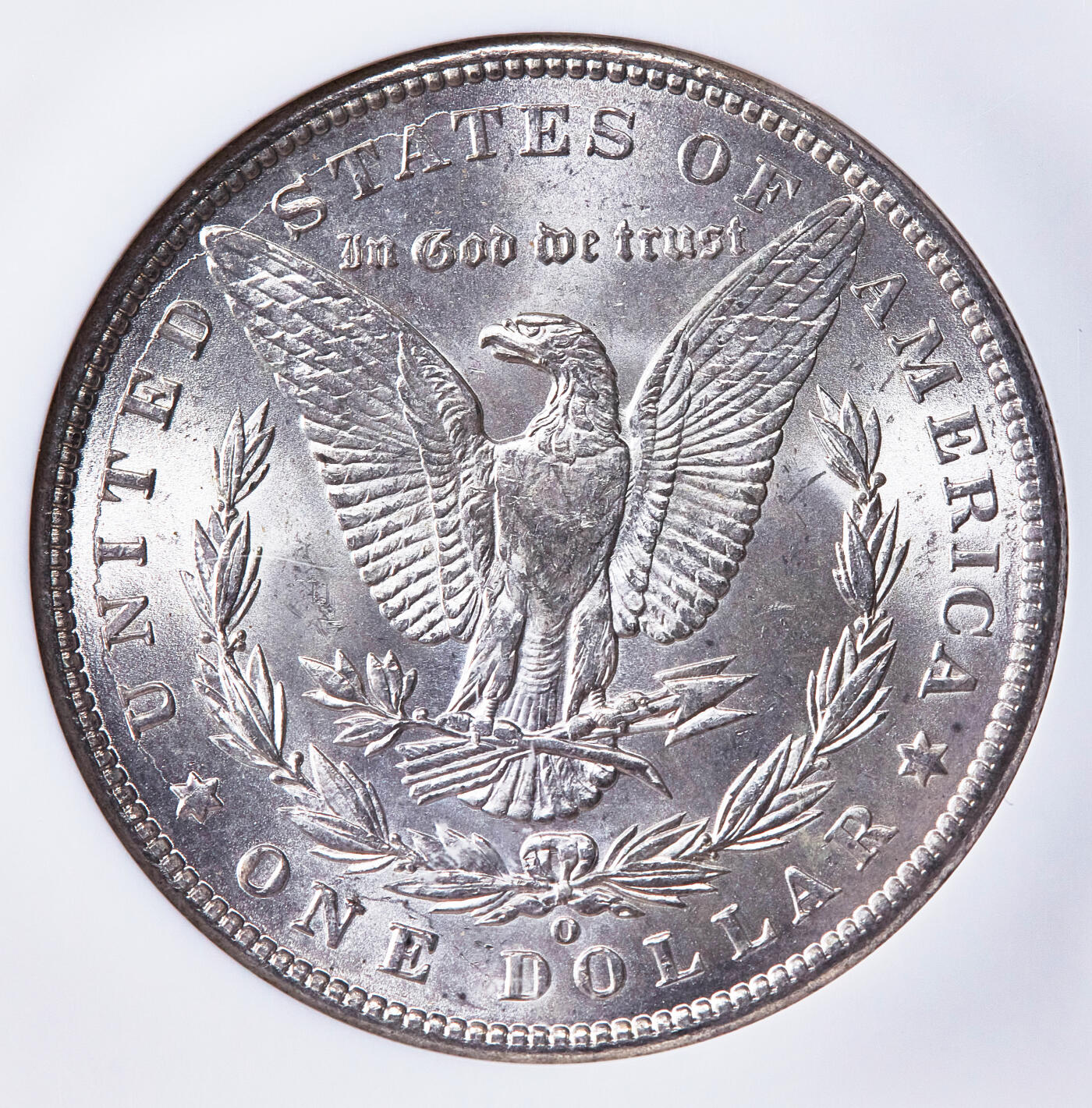 【俄甄集藏】2026年(050)04-01星期三 晚 19:30 全场包邮 美国1900年O版摩根1美元大银币，NGC MS63，转光品相