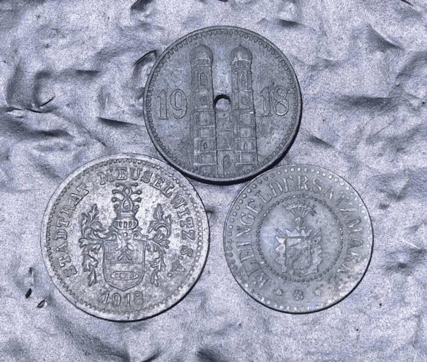 北京马甸外国币专卖第149期，外国币专场，陆续上拍，欢迎关注