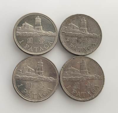 外国优质老铜币银币苏联纪念章，每周六晚九点倒数截拍，满百包邮可寄存，持续收拍 - 澳门4枚