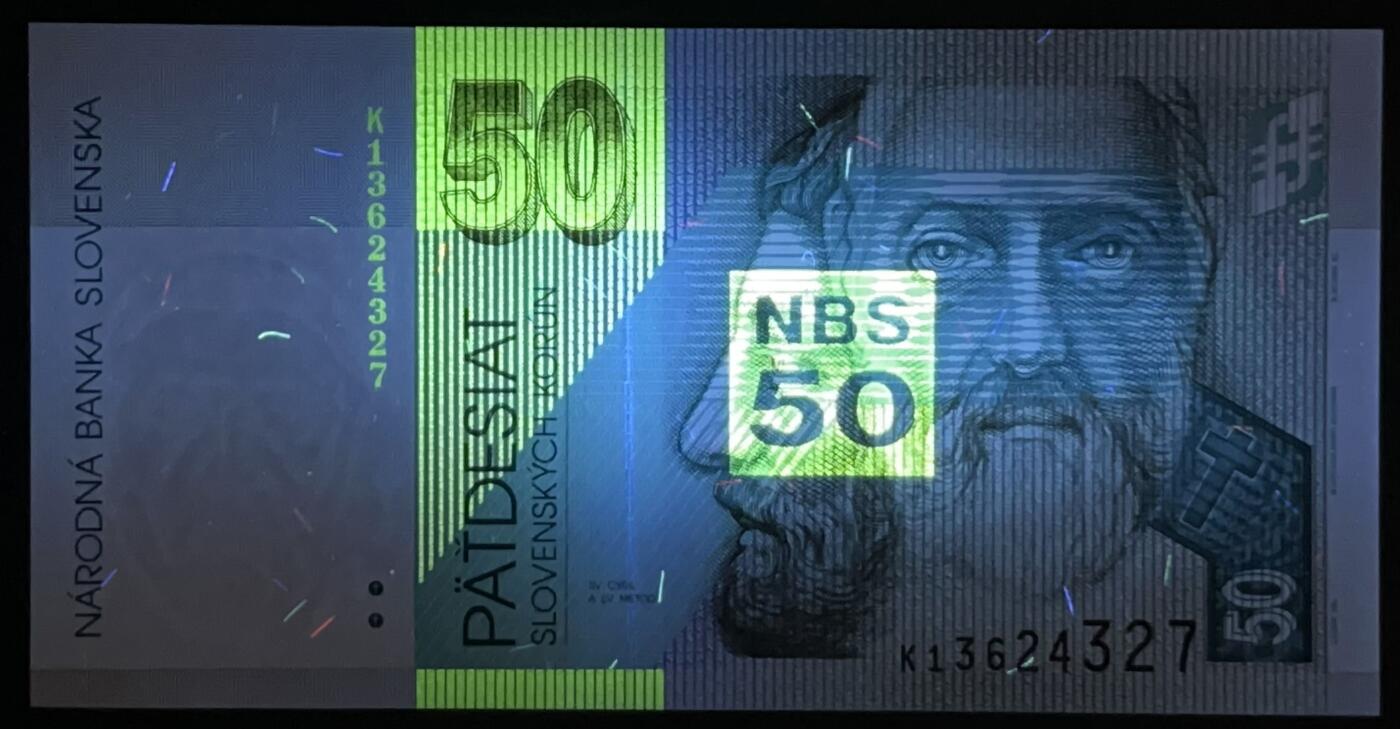 小福收藏拍卖第203期 裸钞场 本期有多张豹子号靓号 仅发行1000枚亚克力砖封蒙古20000图格里克帝国800周年纪念钞 瑞士200法郎 百慕大样钞洋葱冠全套 巴林首版大全套 卡塔尔四张套 越南 保加利亚 马其顿等多国精美纸币