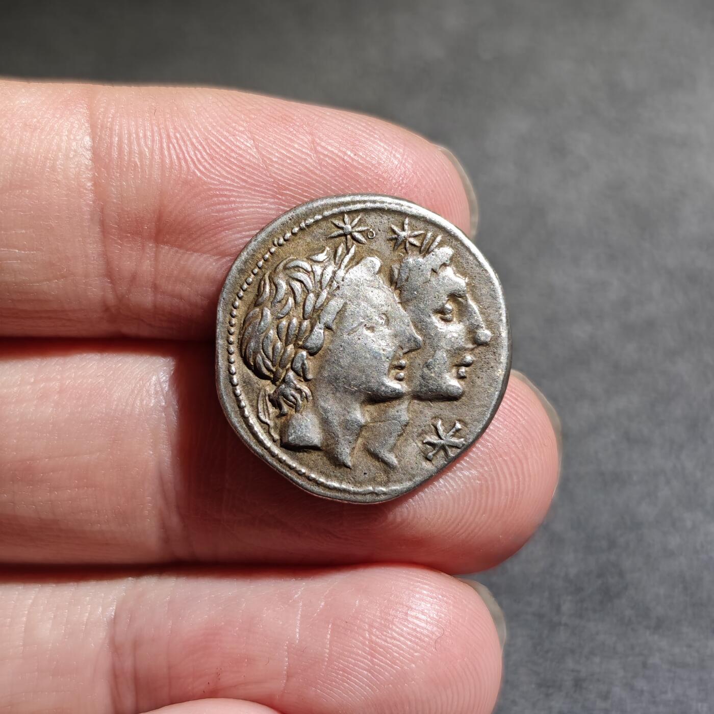 大象古币古希腊古罗马钱币专场首次拍卖1 古罗马共和时期狄俄斯库里双子兄弟罗马战船1狄纳里银币