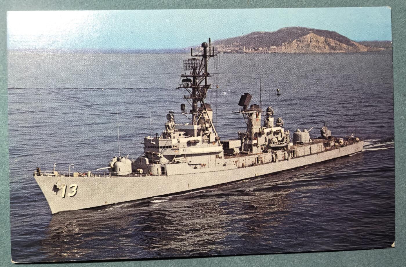 盛世勋华——号角文化勋章邮票专场拍卖第311期 美国冷战时期军舰专题明信片 霍尔号导弹驱逐舰（DDG-13）