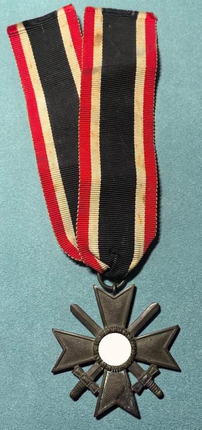 盛世勋华——号角文化勋章邮票专场拍卖第311期 - 德国（1939）二级佩剑战功十字勋章