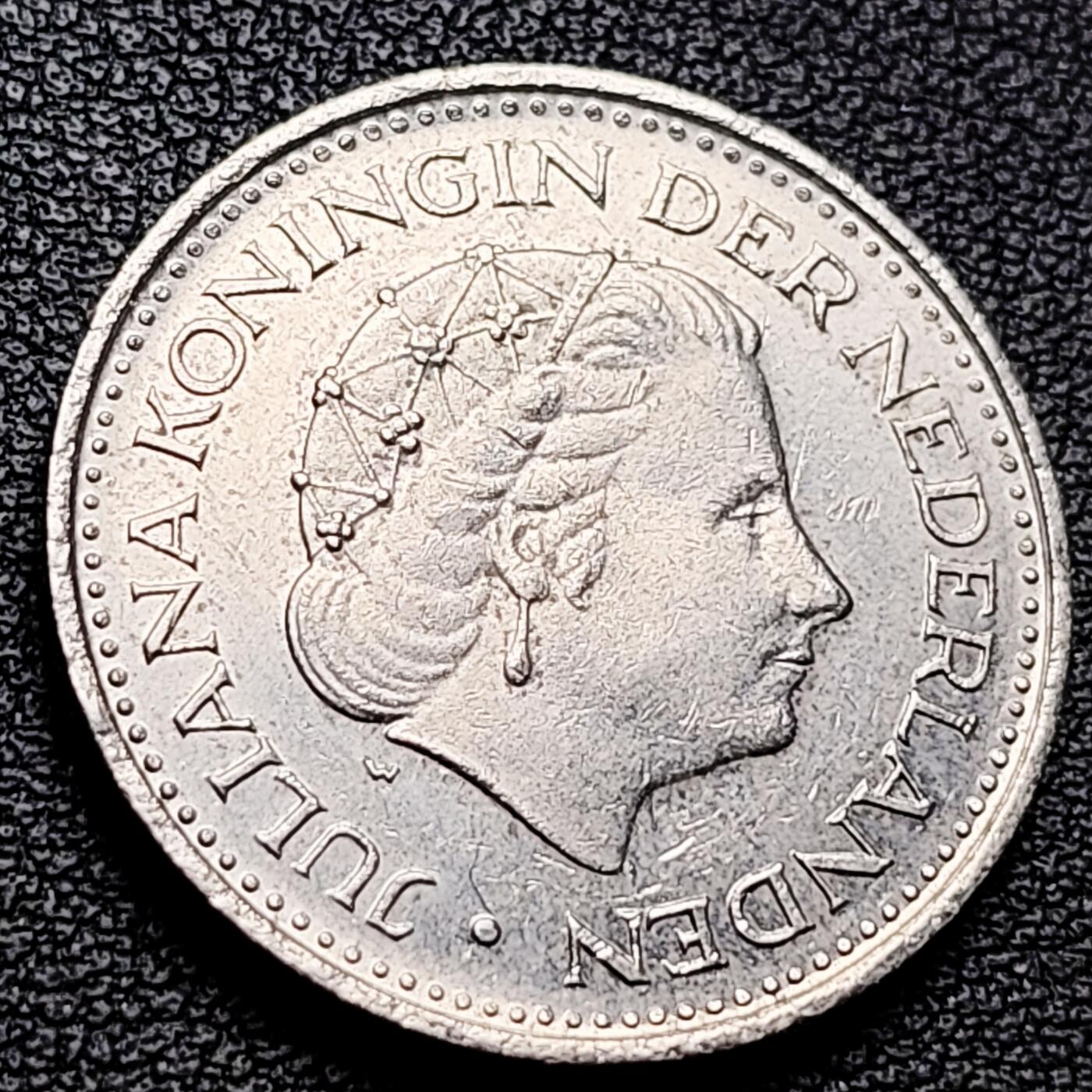 泉币菌-第217场-拍品多 请提前出价 。