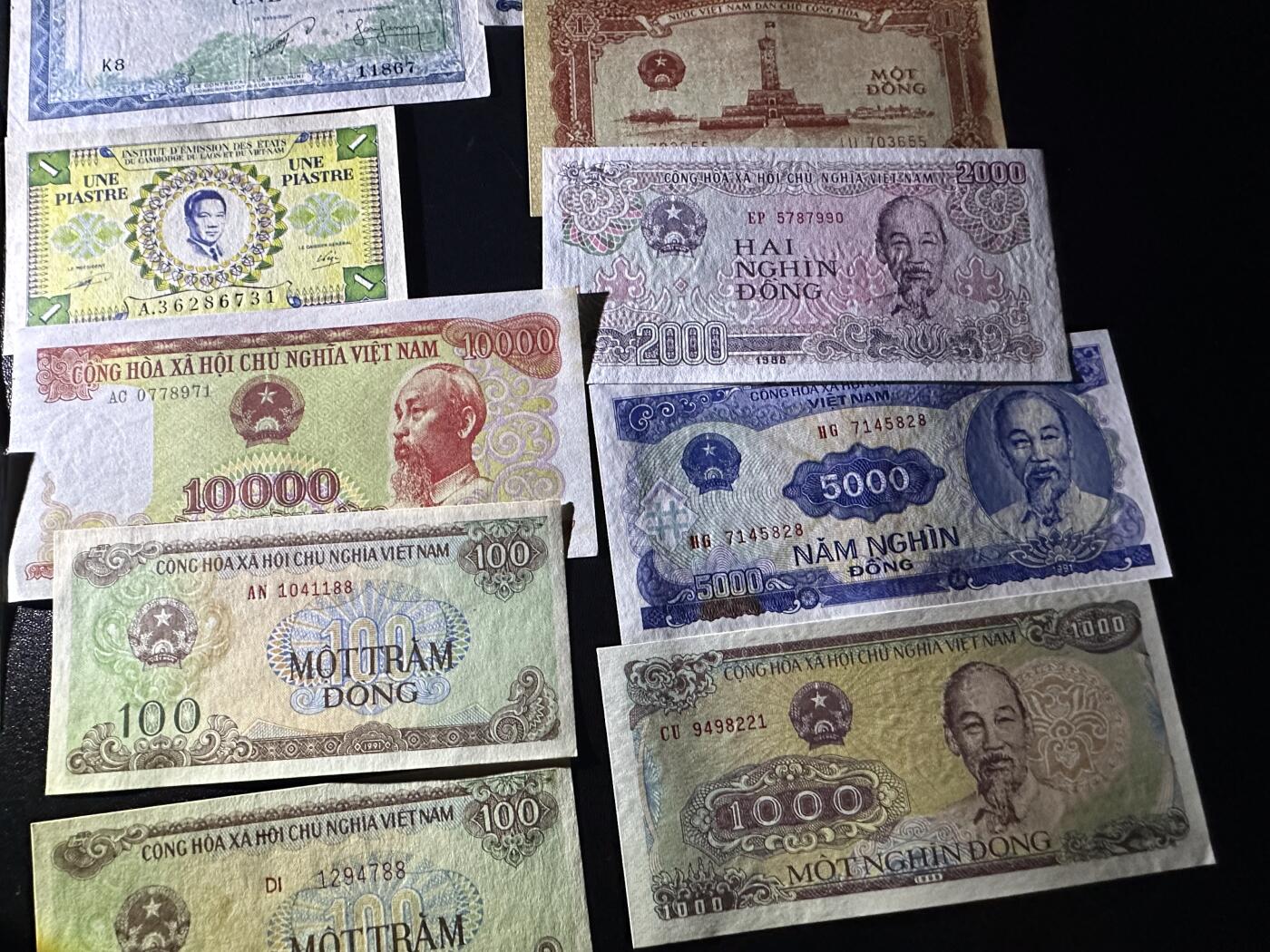 《外钞收藏家》第六百二十二期（精品场）（长期征集拍品、欢迎藏友们联系合作）