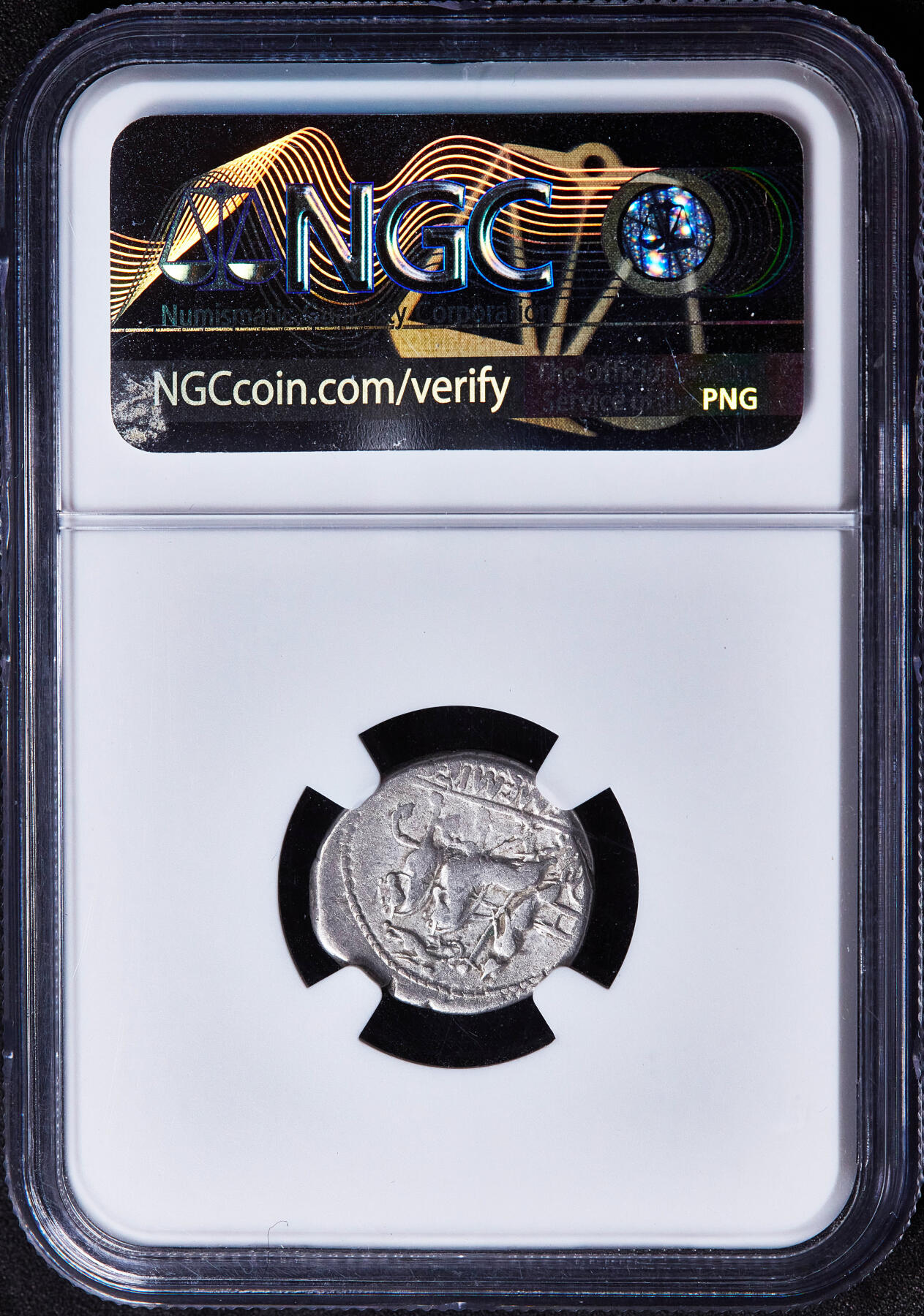 【俄甄集藏】2026年(050)04-01星期三 晚 19:30 全场包邮 古罗马共和国公元前87年农业之神萨图恩1第纳尔美神维纳斯驾马车与爱神丘比特银币，NGC ChF，罗马造币厂打制，正面罗马农业之神萨图恩，背面美神维纳斯驾马车，小爱神丘比特向她飞来，稀有品种