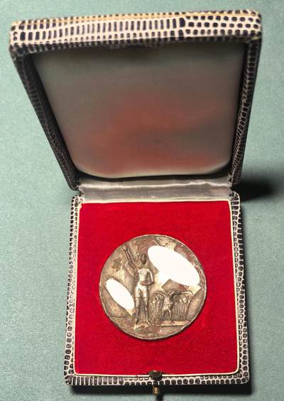 盛世勋华——号角文化勋章邮票专场拍卖第311期 - 德国（1939）纽伦堡集会纪念证章 大尺寸 极为少见带原盒