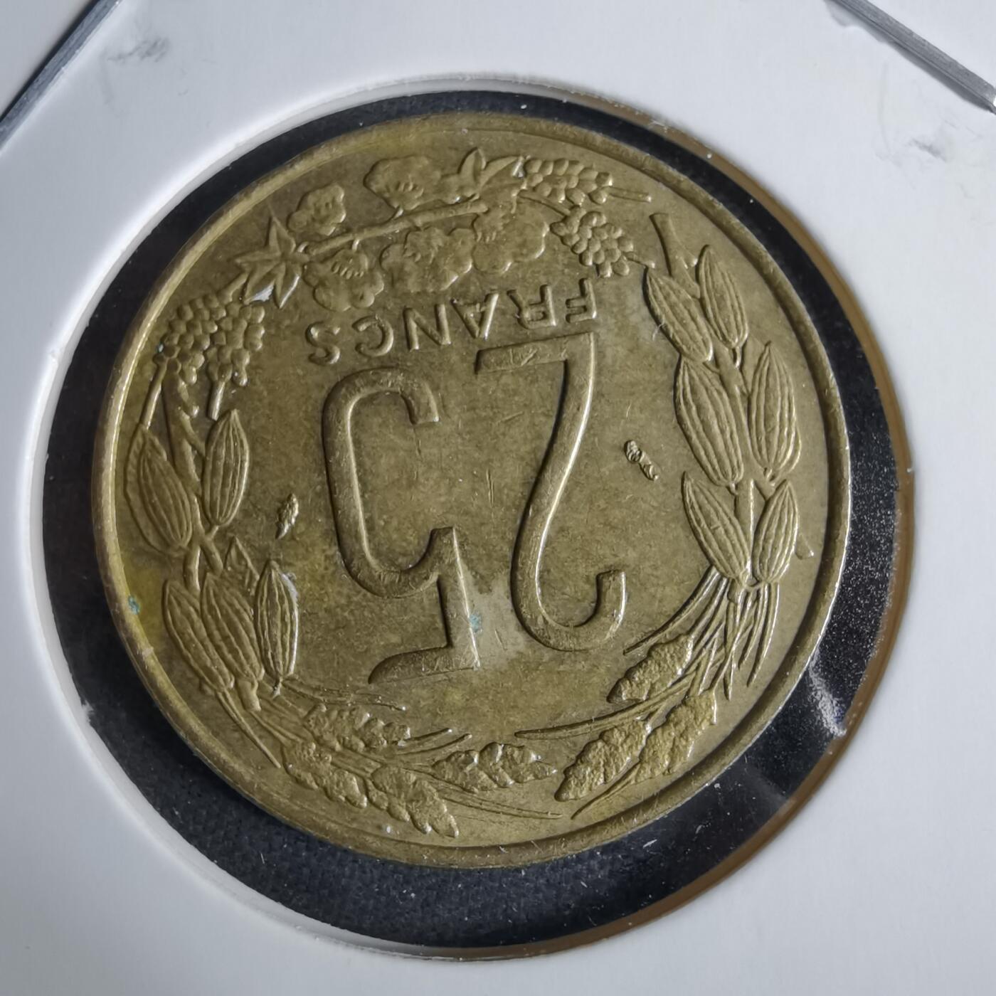 沼泽如烟--第1038场 中非1985年25法郎