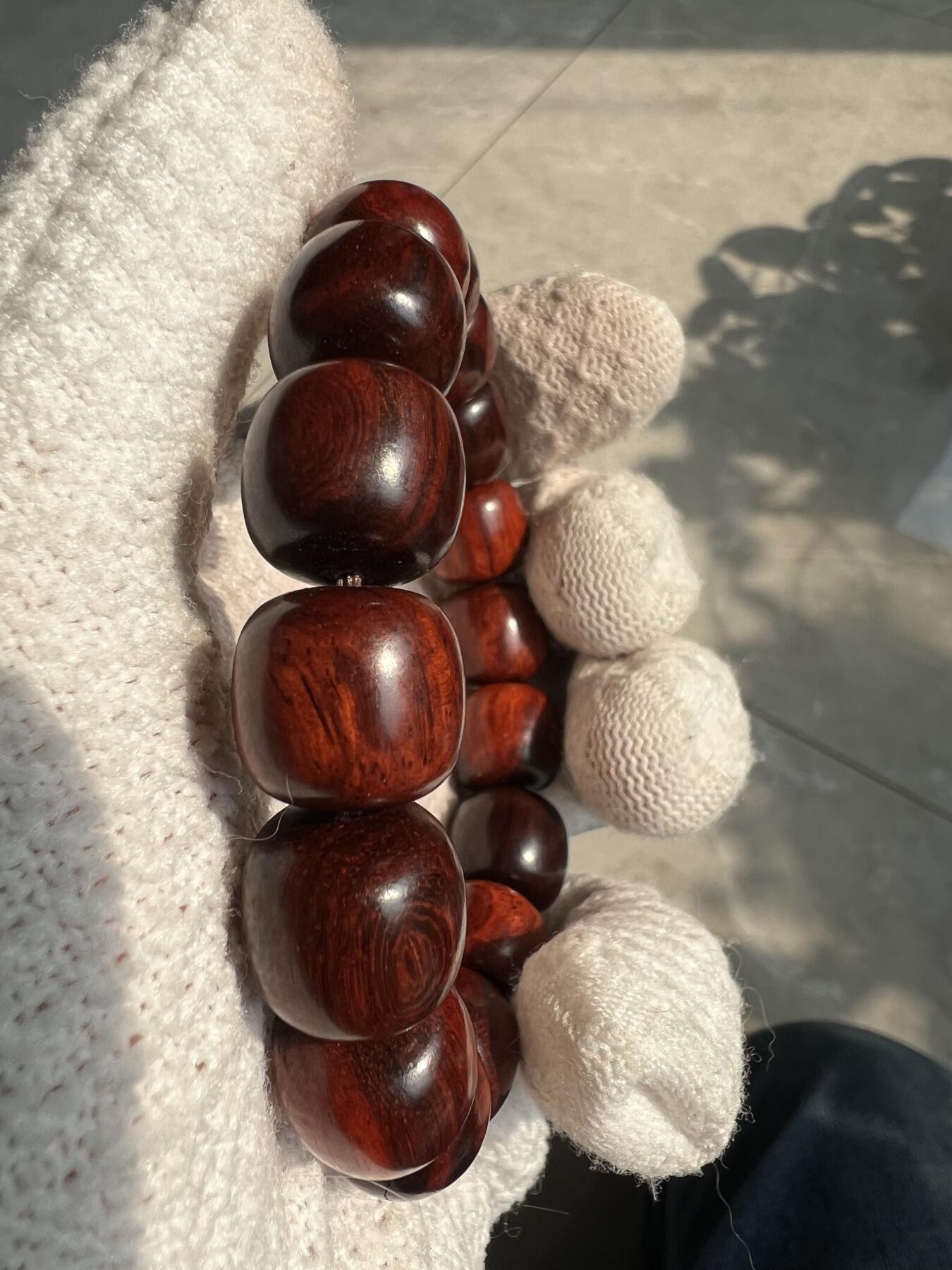 零元拍：印度小叶紫檀 老型珠 手串，13/14 妥妥的高油高密，檀香宜人