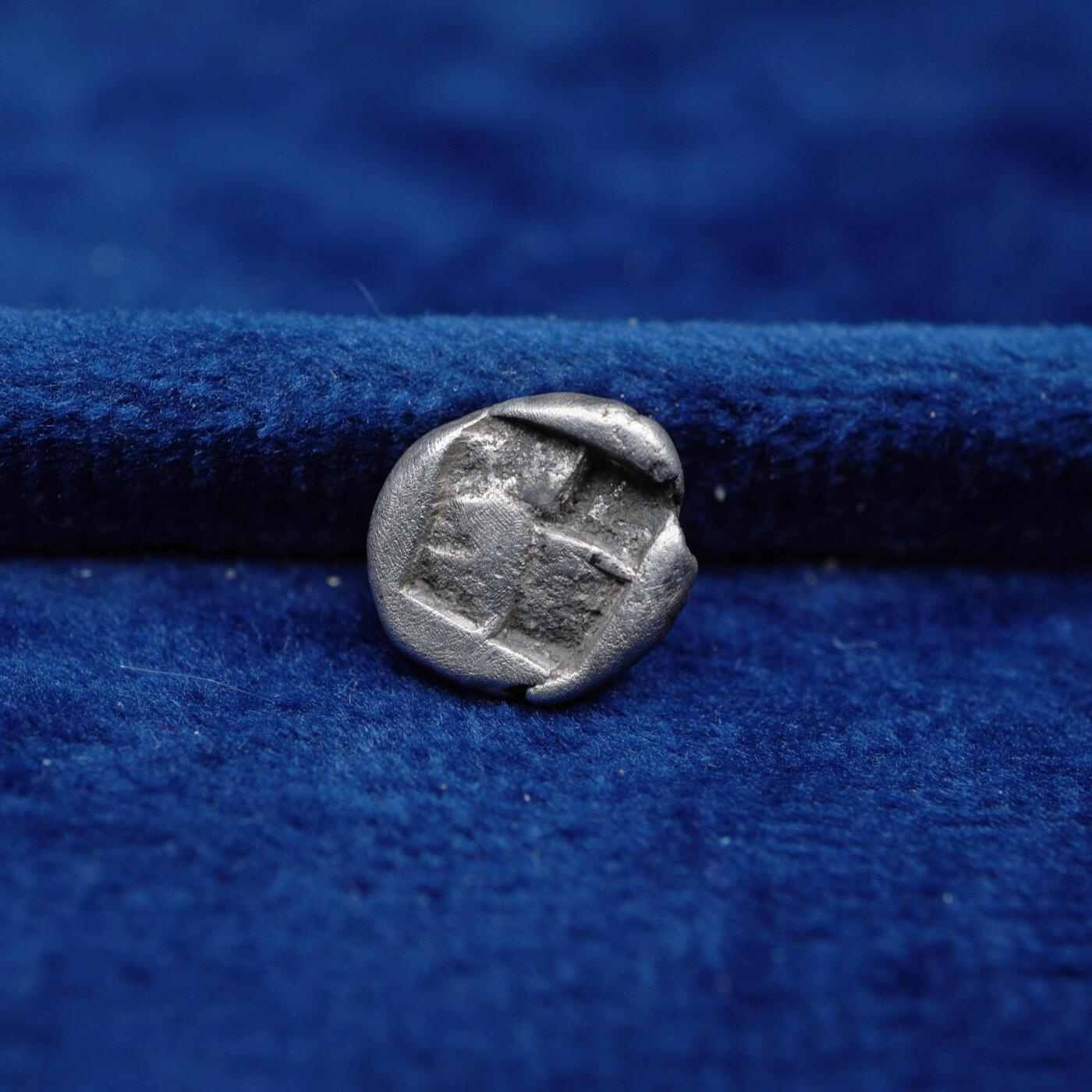 琋语集藏2026年04月欧洲古典打制币拍卖 古希腊爱奥尼亚地区-水泽仙女宁芙1奥波银币