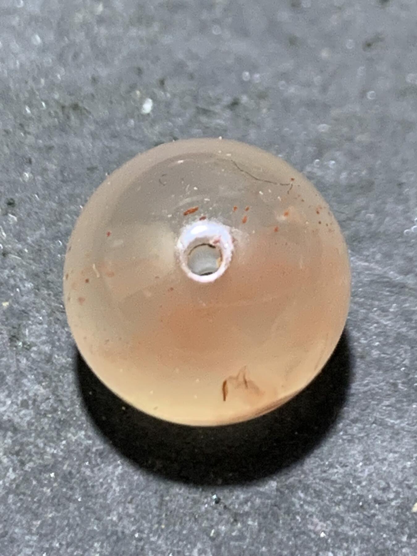 精美川料南红玛瑙荔枝冻飘红圆珠一颗