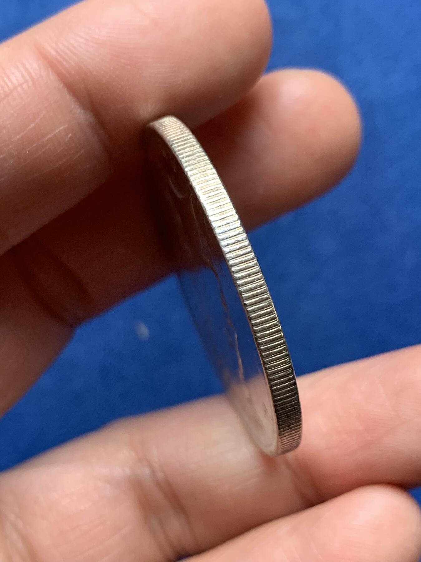 《竞宝斋》第475场 周日，周一 2场连拍 （全场包邮）欢迎送拍 美国1922年和平1美元银币