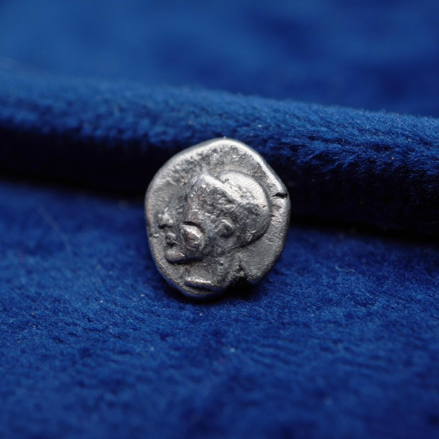 琋语集藏2026年04月欧洲古典打制币拍卖 古希腊爱奥尼亚地区-水泽仙女宁芙1奥波银币