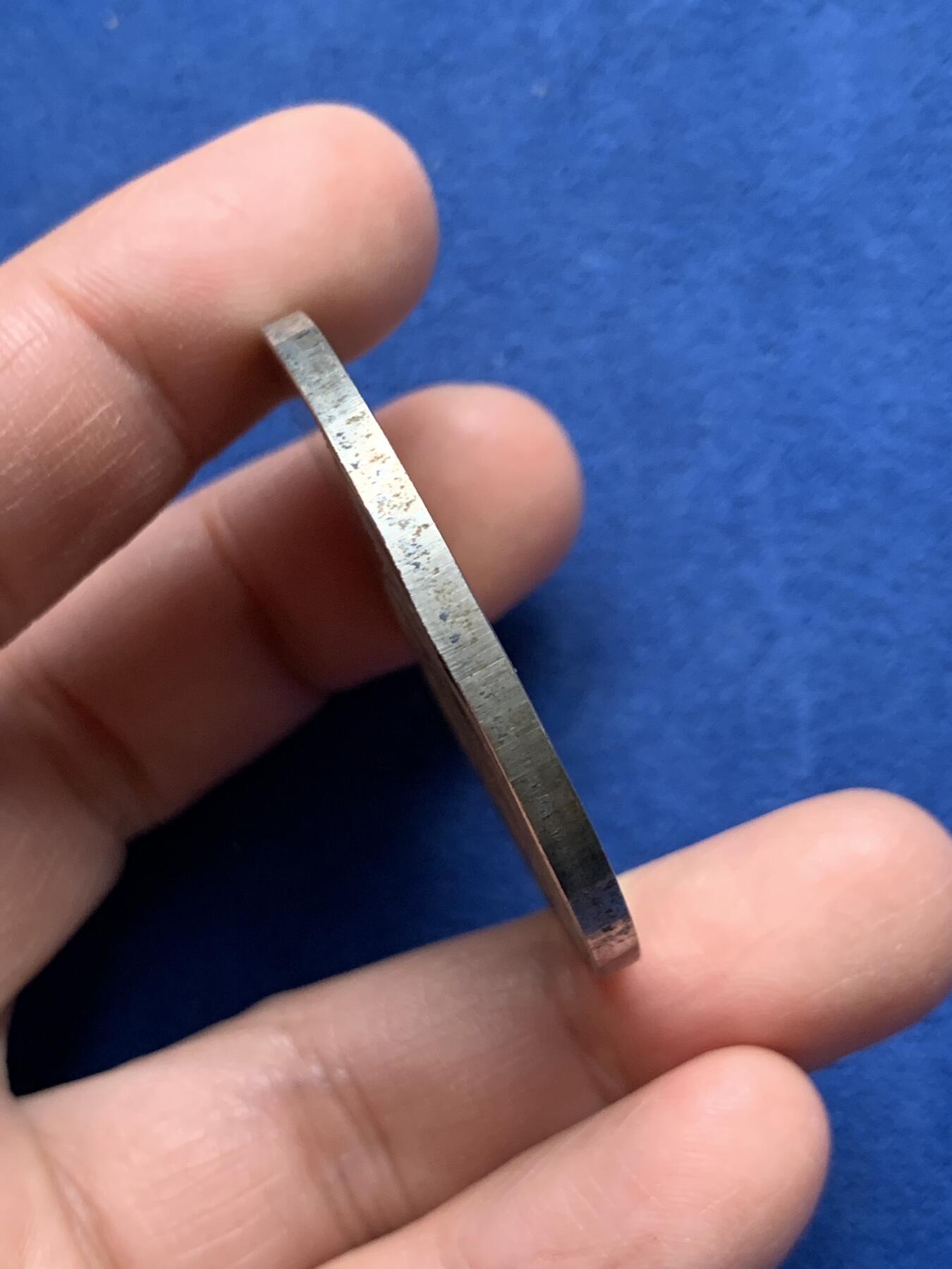 《竞宝斋》第475场 周日，周一 2场连拍 （全场包邮）欢迎送拍 英国罗切斯特大教堂纪念章 33.2克 44mm 带盒