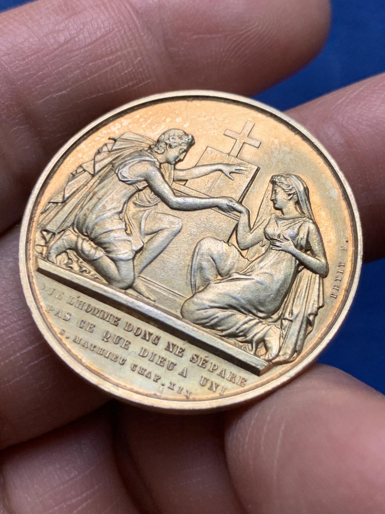 《竞宝斋》第475场 周日，周一 2场连拍 （全场包邮）欢迎送拍 法国婚礼镀金银章 14克 31.6mm 蜜蜂银标