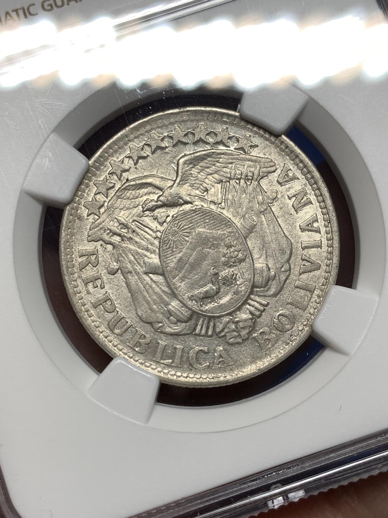 《竞宝斋》第475场 周日，周一 2场连拍 （全场包邮）欢迎送拍 NGC UNCD 玻利维亚1908年PTS.MM 50分银币 （少见反置8）