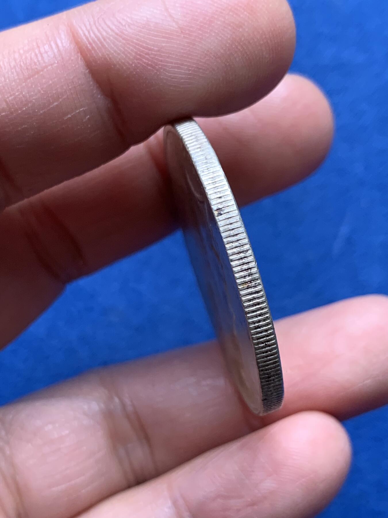 《竞宝斋》第475场 周日，周一 2场连拍 （全场包邮）欢迎送拍 美国1922年和平一美元银币