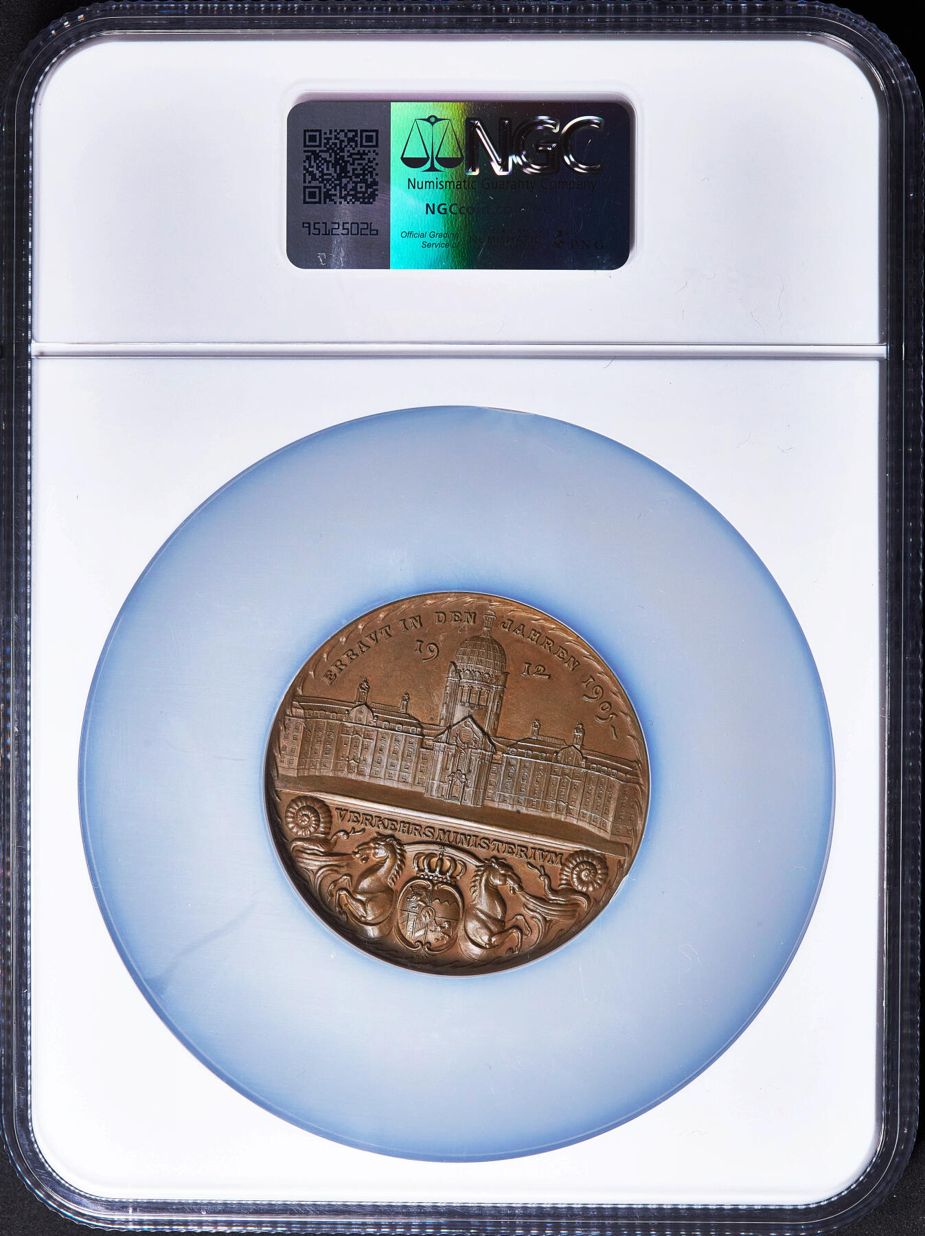 【俄甄集藏】2026年(050)04-01星期三 晚 19:30 全场包邮 德国巴伐利亚1912年纪念柳特波德摄政王大铜章，NGC MS64，卡尔·哥茨名誉作品，背面为巴伐利亚交通部大楼（二战被毁，战后重建），高浮雕，设计精美，品相尚佳，直径：50mm