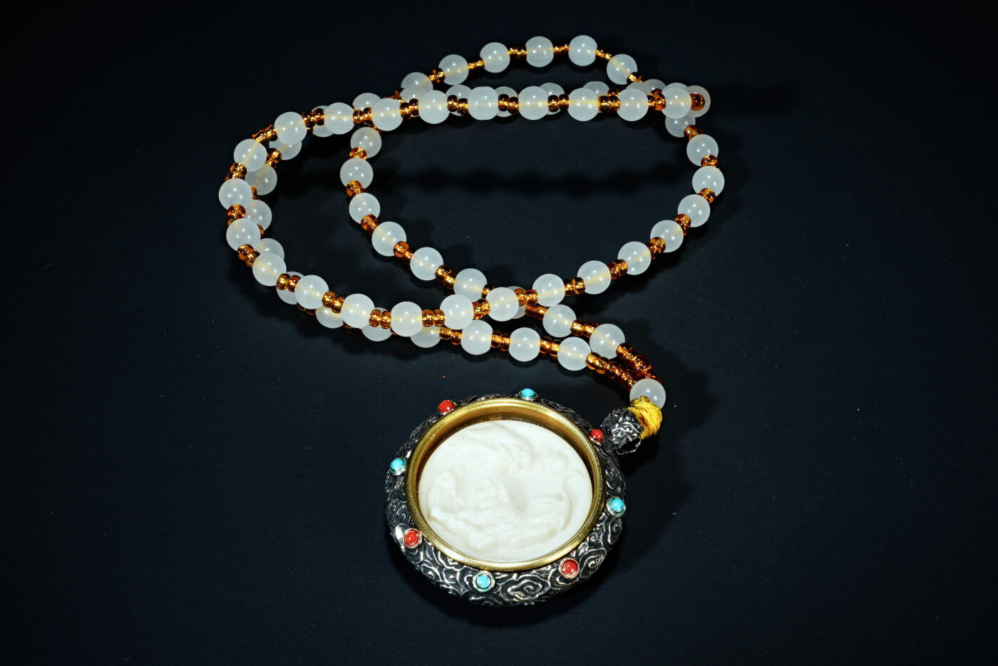 上海都达杂项专场六十九【全场包邮】 藏银镶嵌生肖虎转运牌（能转动）连玛瑙链子94-166