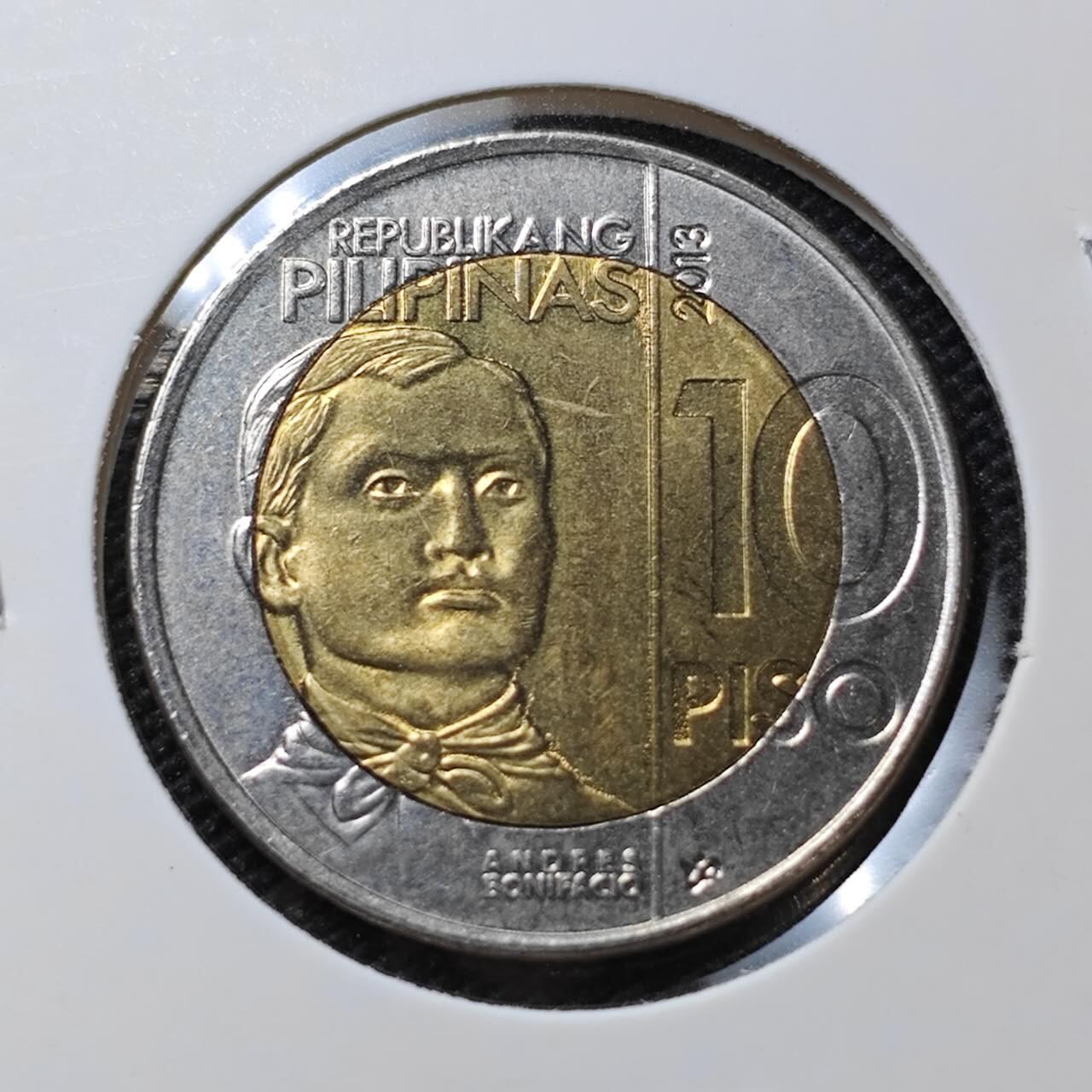 KK钱币收藏小铺  第410期 2月预留时间 周末发货  2013菲律宾10比索纪念币 好品