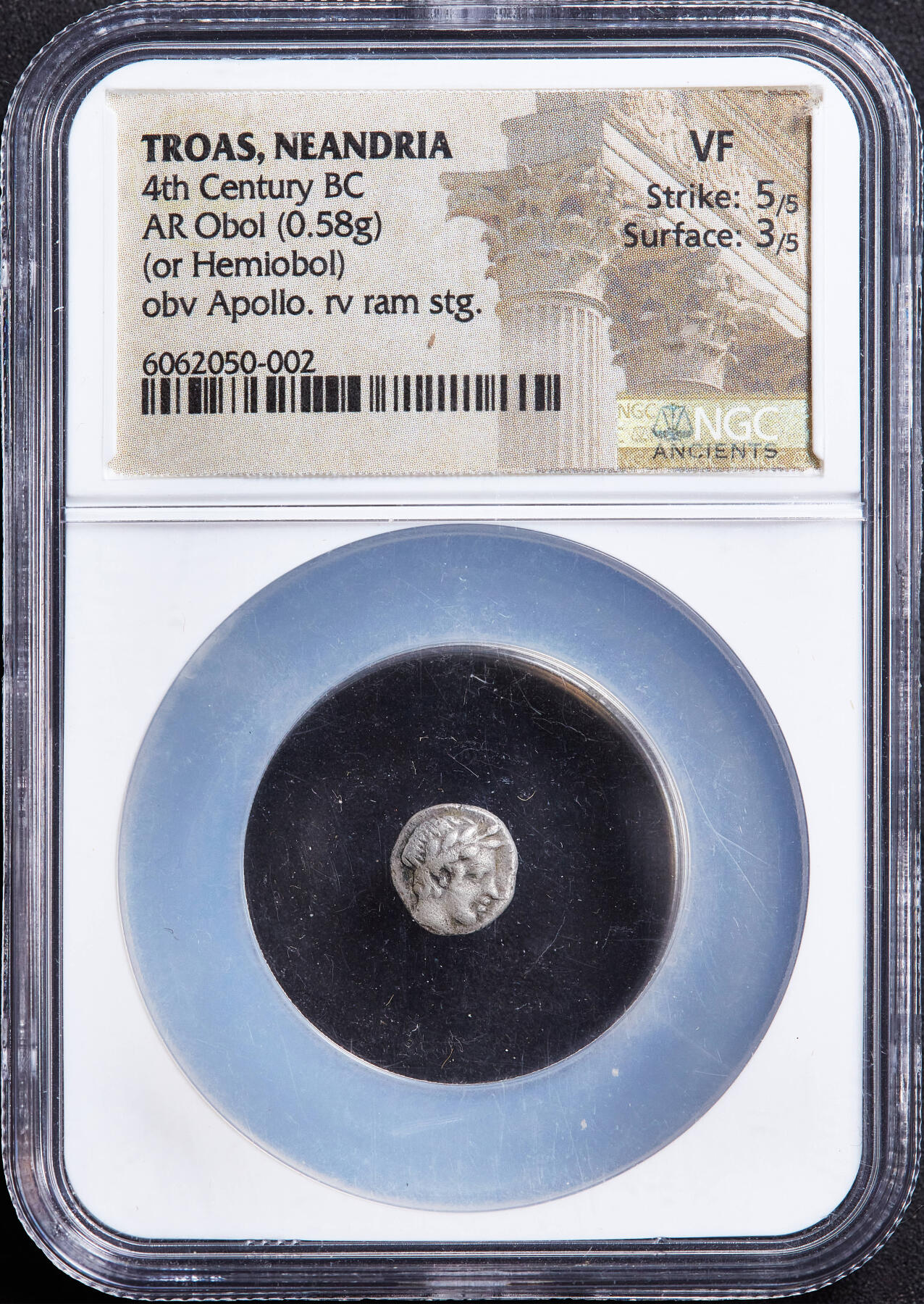 【俄甄集藏】2026年(050)04-01星期三 晚 19:30 全场包邮 古希腊特罗亚公元前4世纪阿波罗与公羊1奥波银币，NGC VF(Str 5/5, Sur 3/5)，正面带桂冠阿波罗面右像，背面公羊全身站像，稀有品种