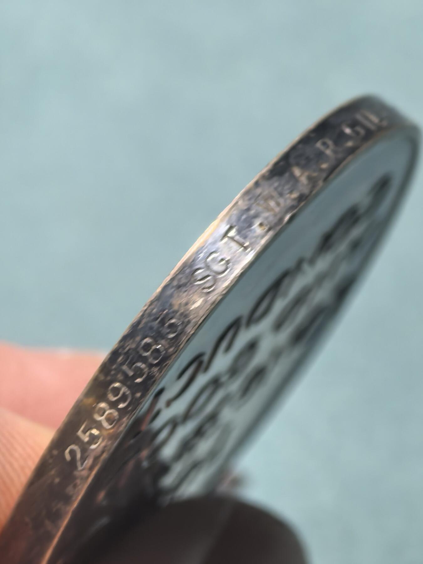 盛世勋华——号角文化勋章邮票专场拍卖第311期 英国长期服役和良好表现奖章 伊丽莎白二世版 银制 重44克， 银价700+