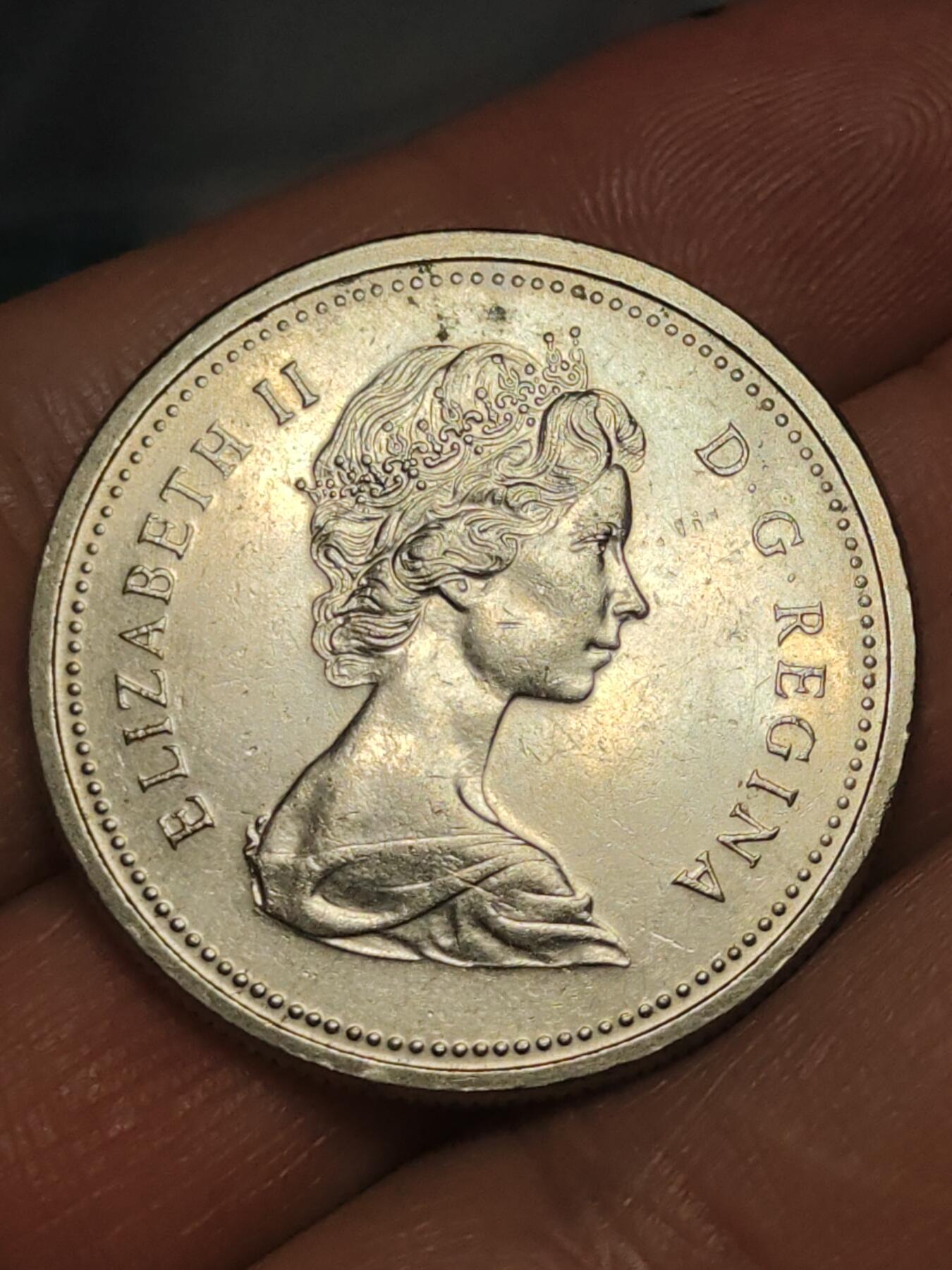 2026年第三十八场(总第二百零七场）外国好品散币场(免佣金) 加拿大🇨🇦1976年1元(伊丽莎白二世中年花冠第四版，关门年仅发行2年)