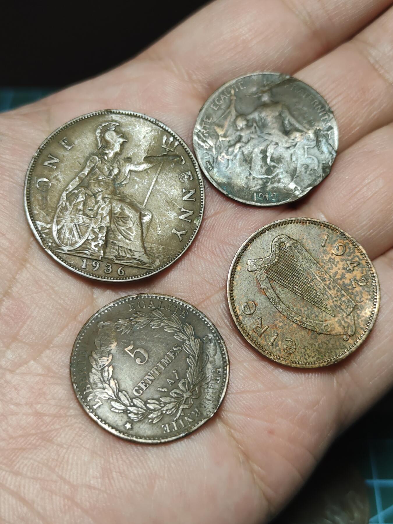 2026年第三十八场(总第二百零七场）外国好品散币场(免佣金) 各国差品老铜币4枚