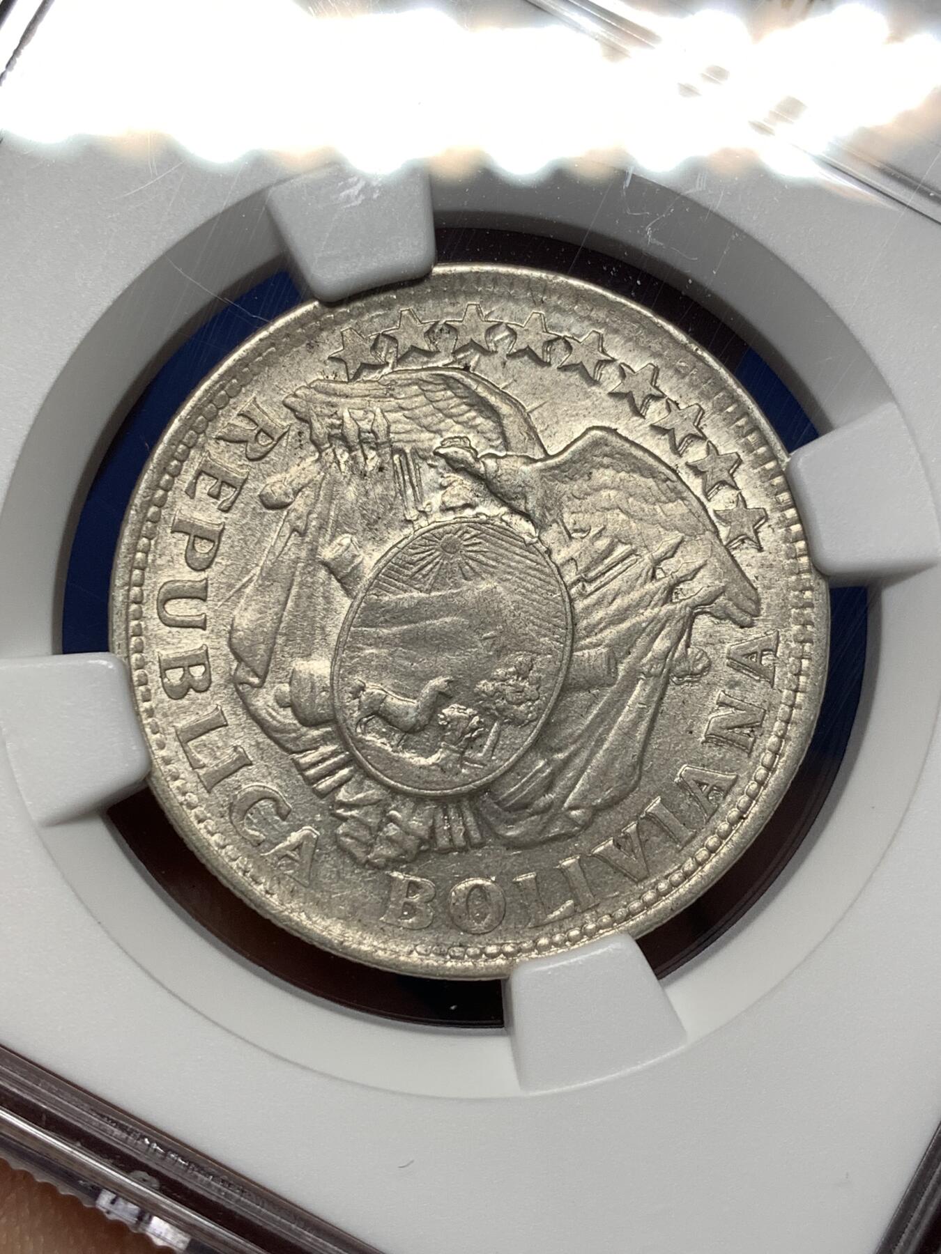 《竞宝斋》第475场 周日，周一 2场连拍 （全场包邮）欢迎送拍 NGC UNCD 玻利维亚1908年PTS.MM 50分银币 （少见反置8）