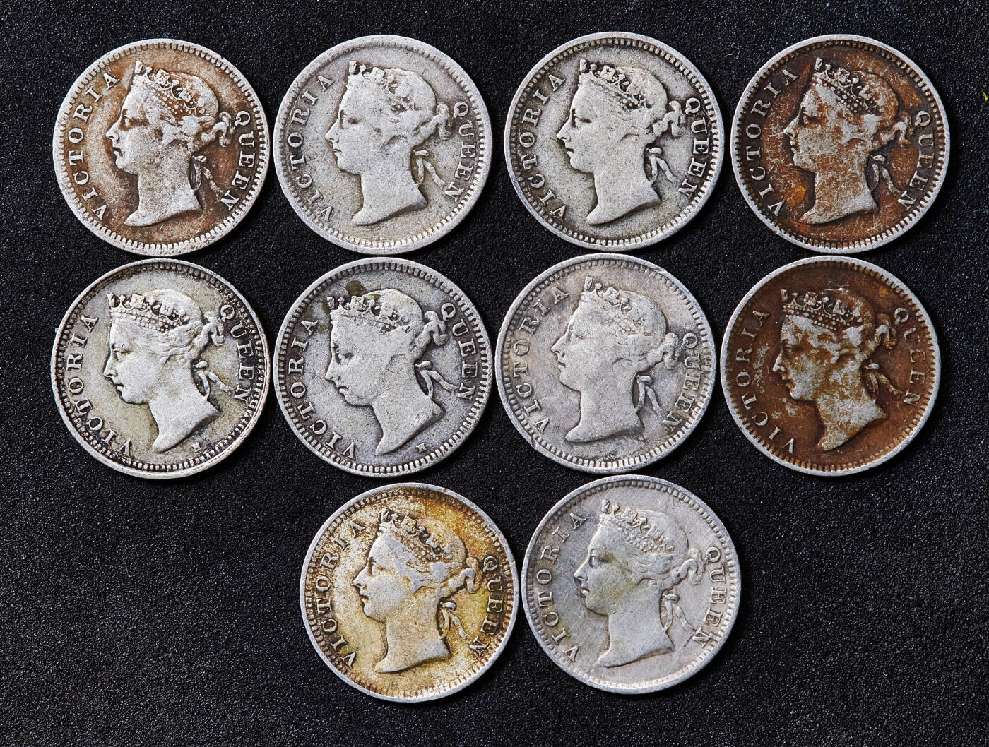 【俄甄集藏】2026年(050)04-01星期三 晚 19:30 全场包邮 英属香港1888-1900年维多利亚五仙银币10枚一组，原味状态