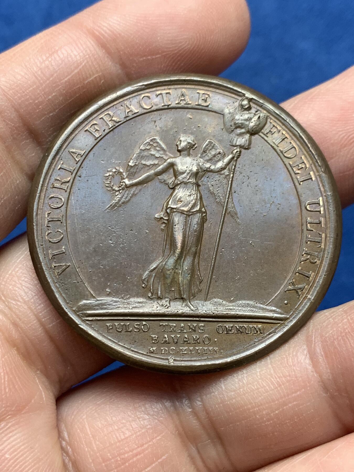 《竞宝斋》第475场 周日，周一 2场连拍 （全场包邮）欢迎送拍 法国路易十四时期楚斯马斯豪森击败马克西米利安公爵纪念铜章 26克 41mm 早期光边版本 