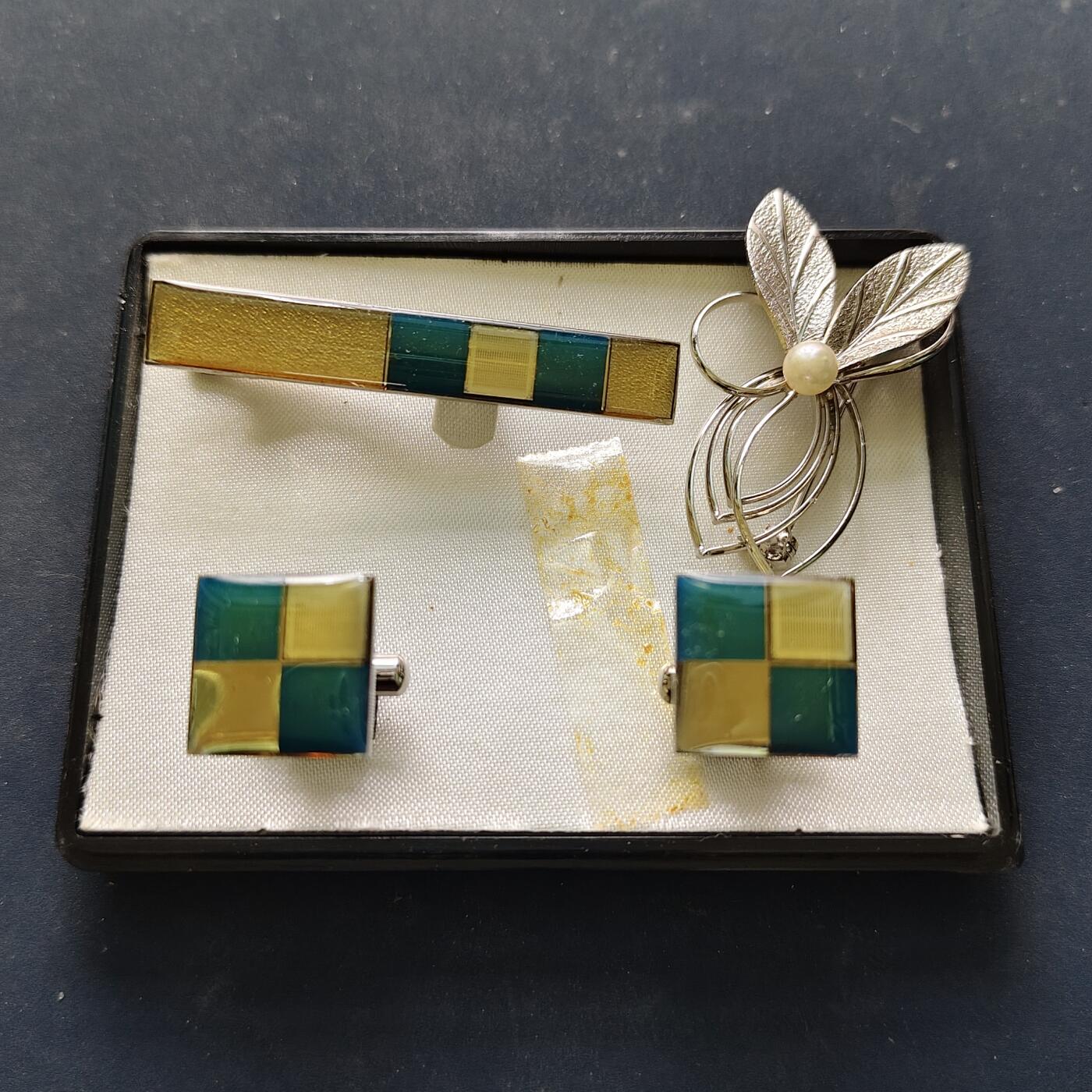 【全场包邮】纯粹捡漏拍516场【专场】 【杂件】领带夹+袖钉一套-黄绿方格款