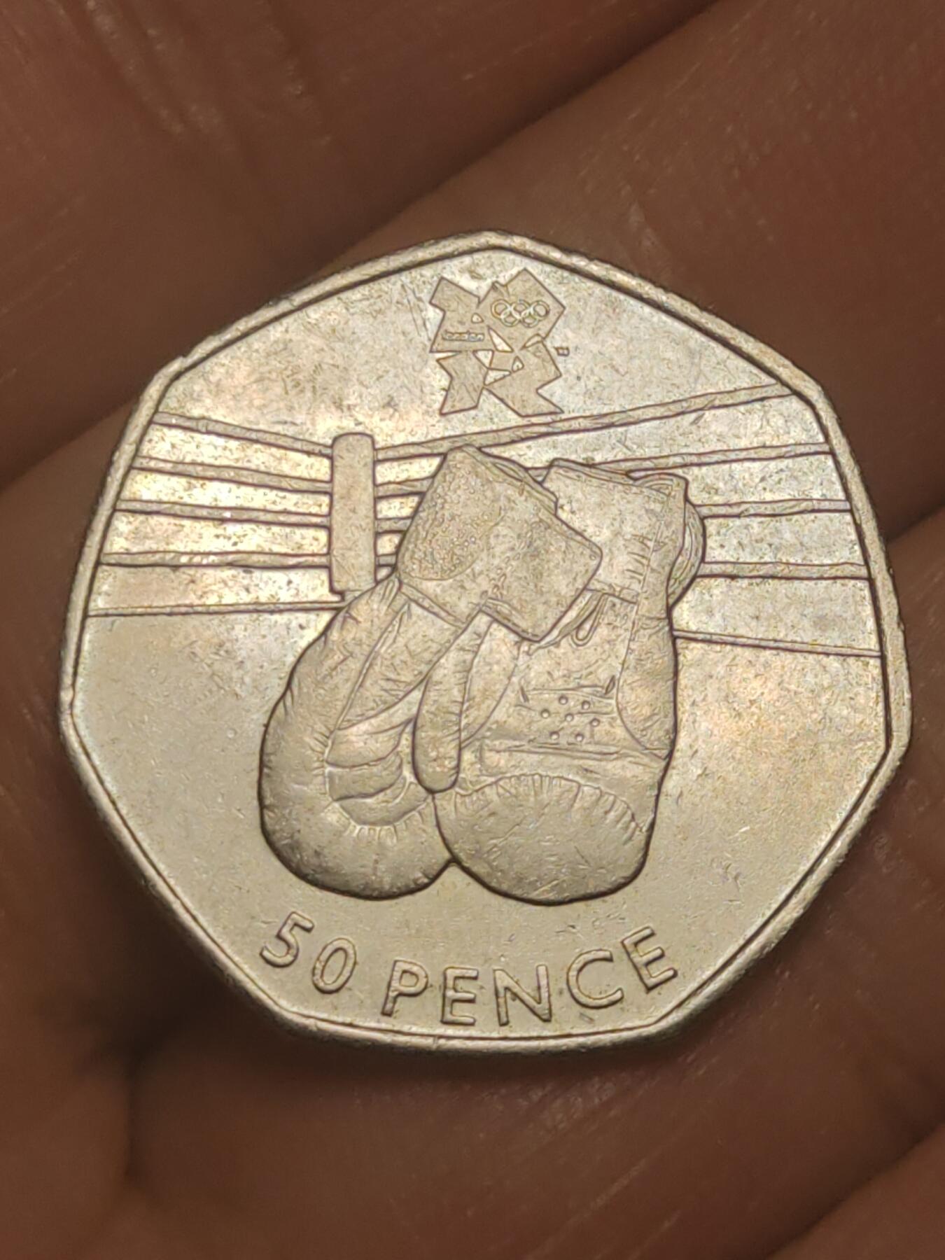 2026年第三十八场(总第二百零七场）外国好品散币场(免佣金) 英国🇬🇧2011年50便士(2012年伦敦奥运会纪念币，7/29拳击)