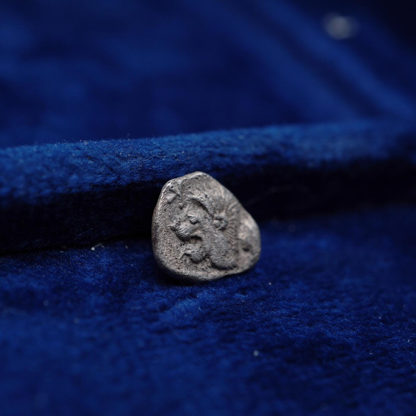 琋语集藏2026年04月欧洲古典打制币拍卖 古希腊米西亚地区-咆哮狮子与野猪金枪鱼1奥波银币