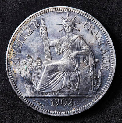 【俄甄集藏】2026年(050)04-01星期三 晚 19:30 全场包邮 - 法属印度支那1902年1皮阿斯特坐洋大银币，酱彩包浆，全脸难得