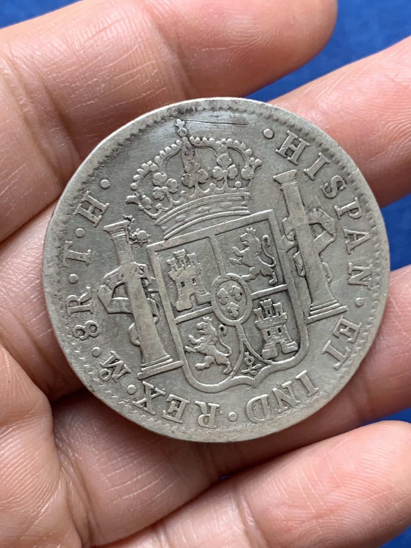 《竞宝斋》第475场 周日，周一 2场连拍 （全场包邮）欢迎送拍 西属墨西哥1805年MO TH卡洛斯四世双柱银币