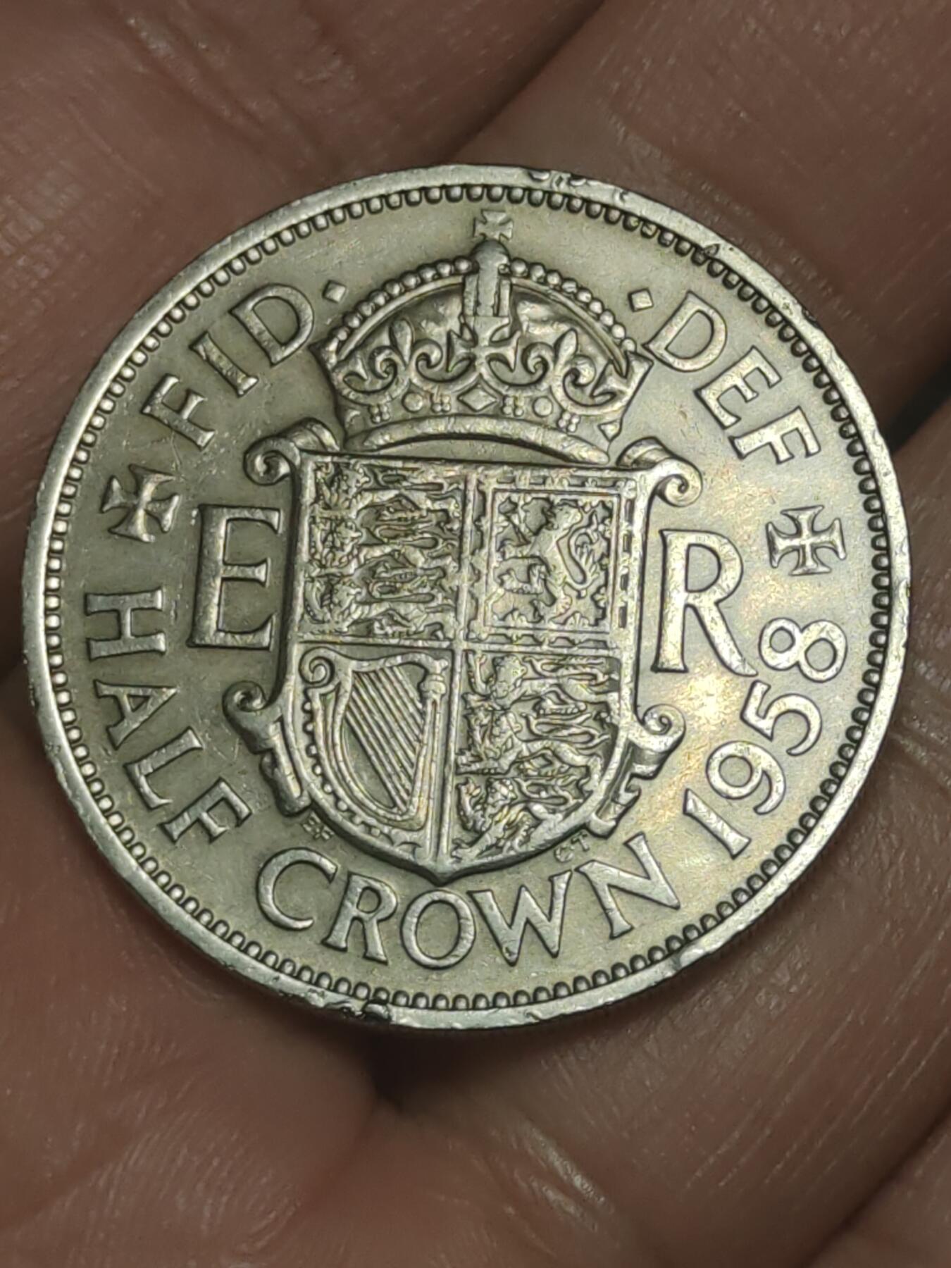 2026年第三十八场(总第二百零七场）外国好品散币场(免佣金) 少见年份–英国🇬🇧1958年半克朗(伊丽莎白二世青年桂冠第二版)