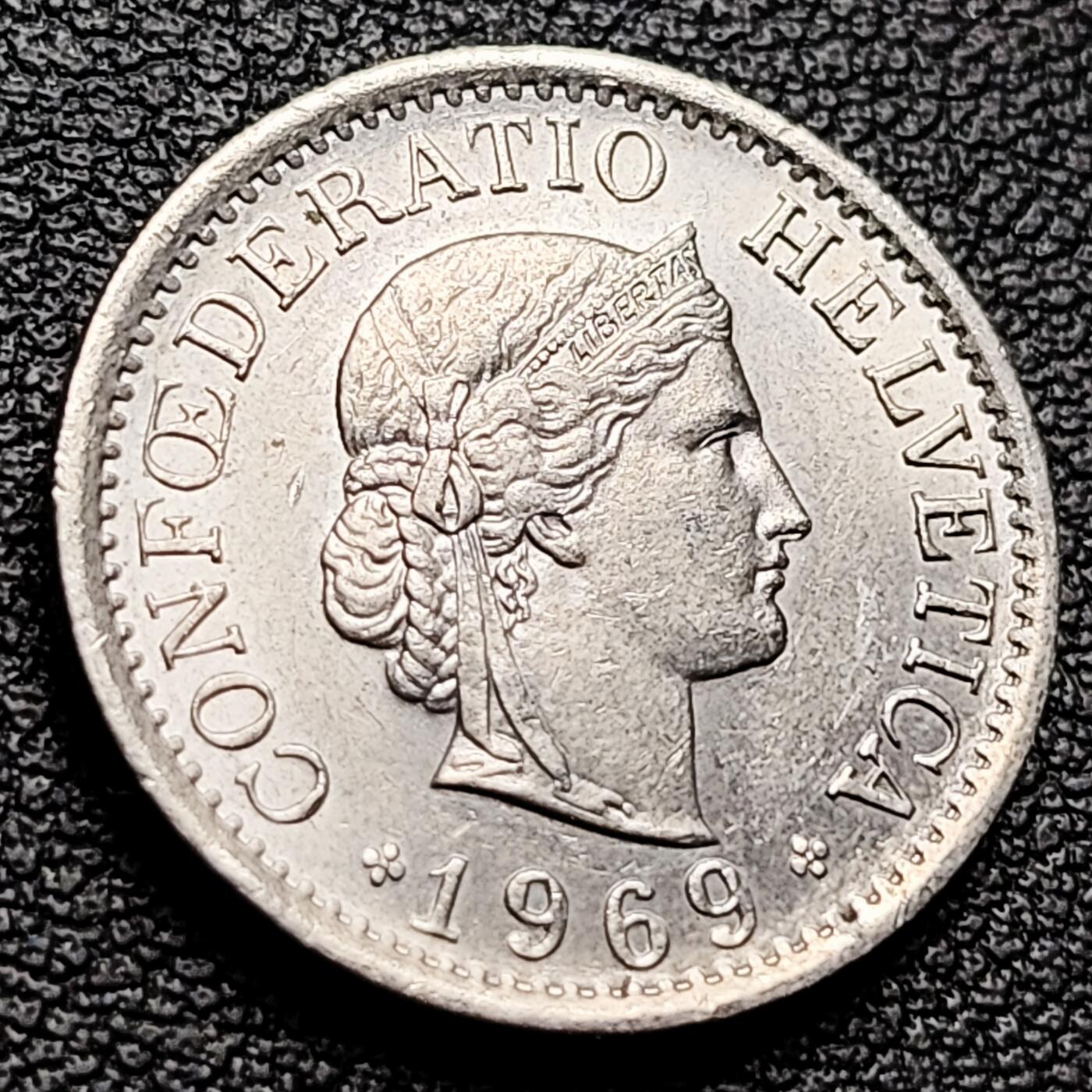 泉币菌-第217场-拍品多 请提前出价 。